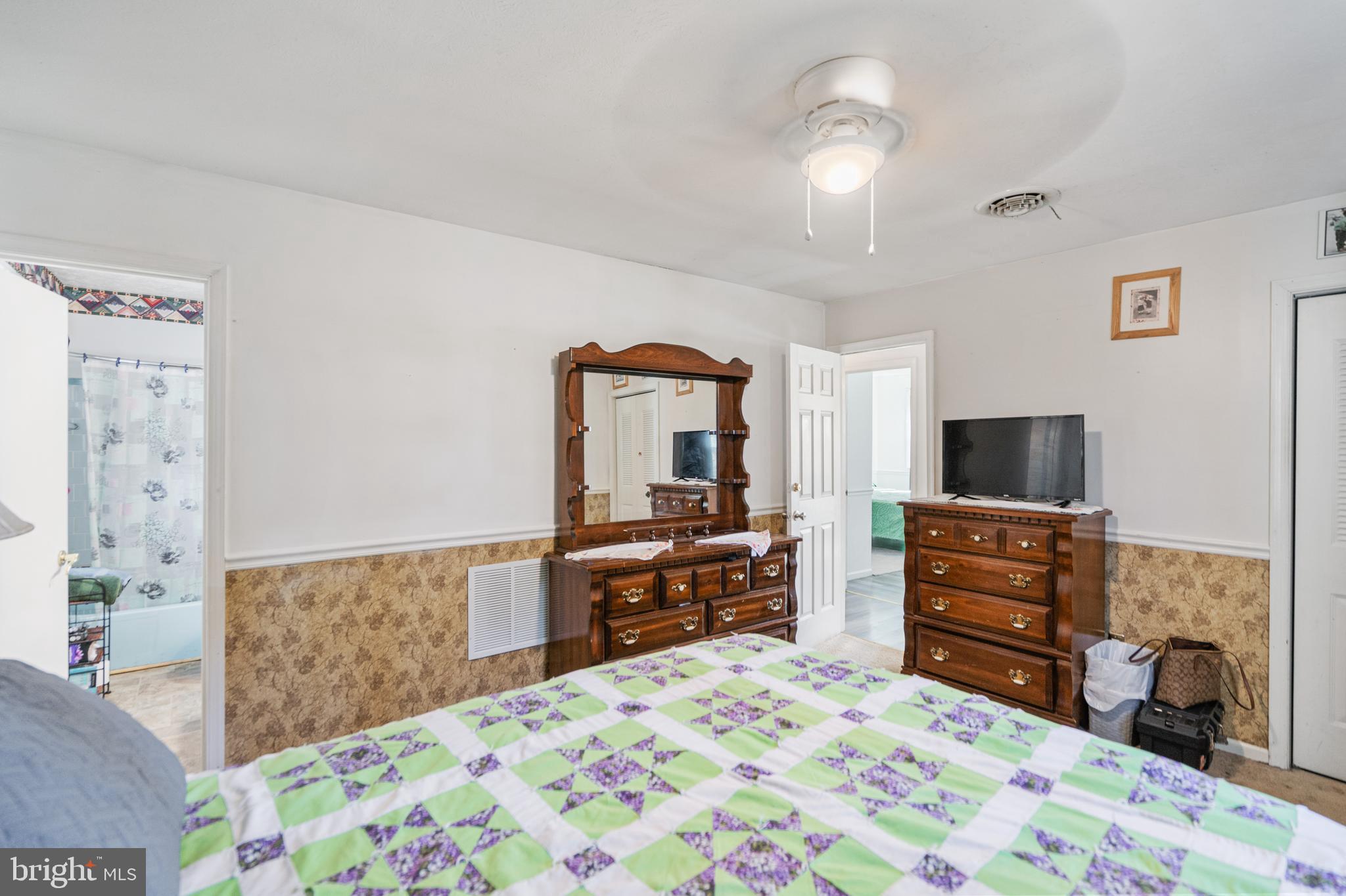 SHAWNEELAND - Residential