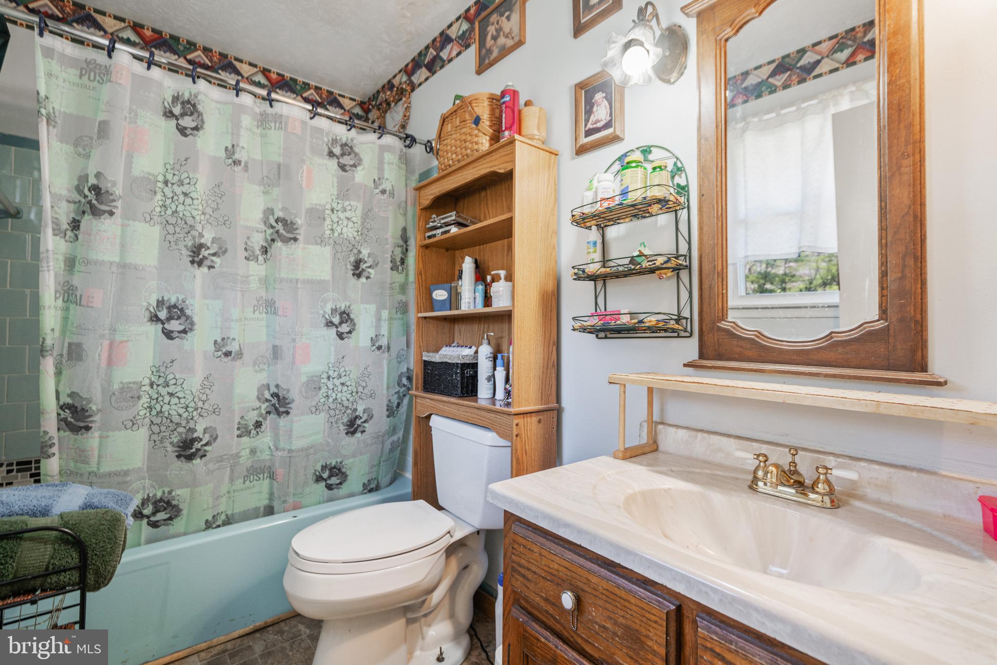 SHAWNEELAND - Residential