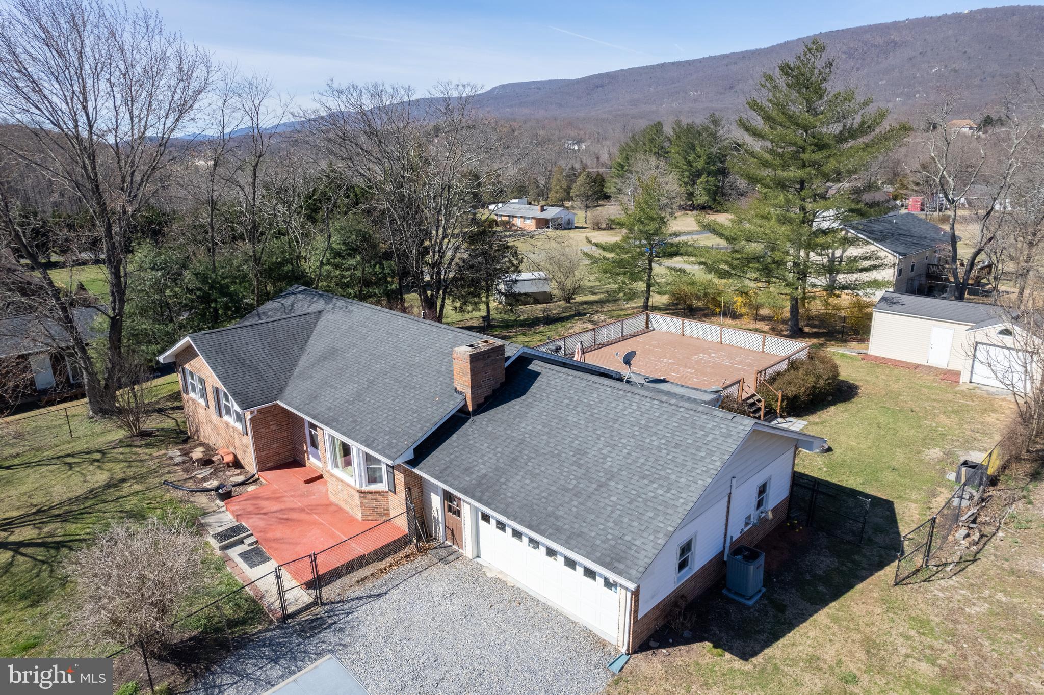 SHAWNEELAND - Residential