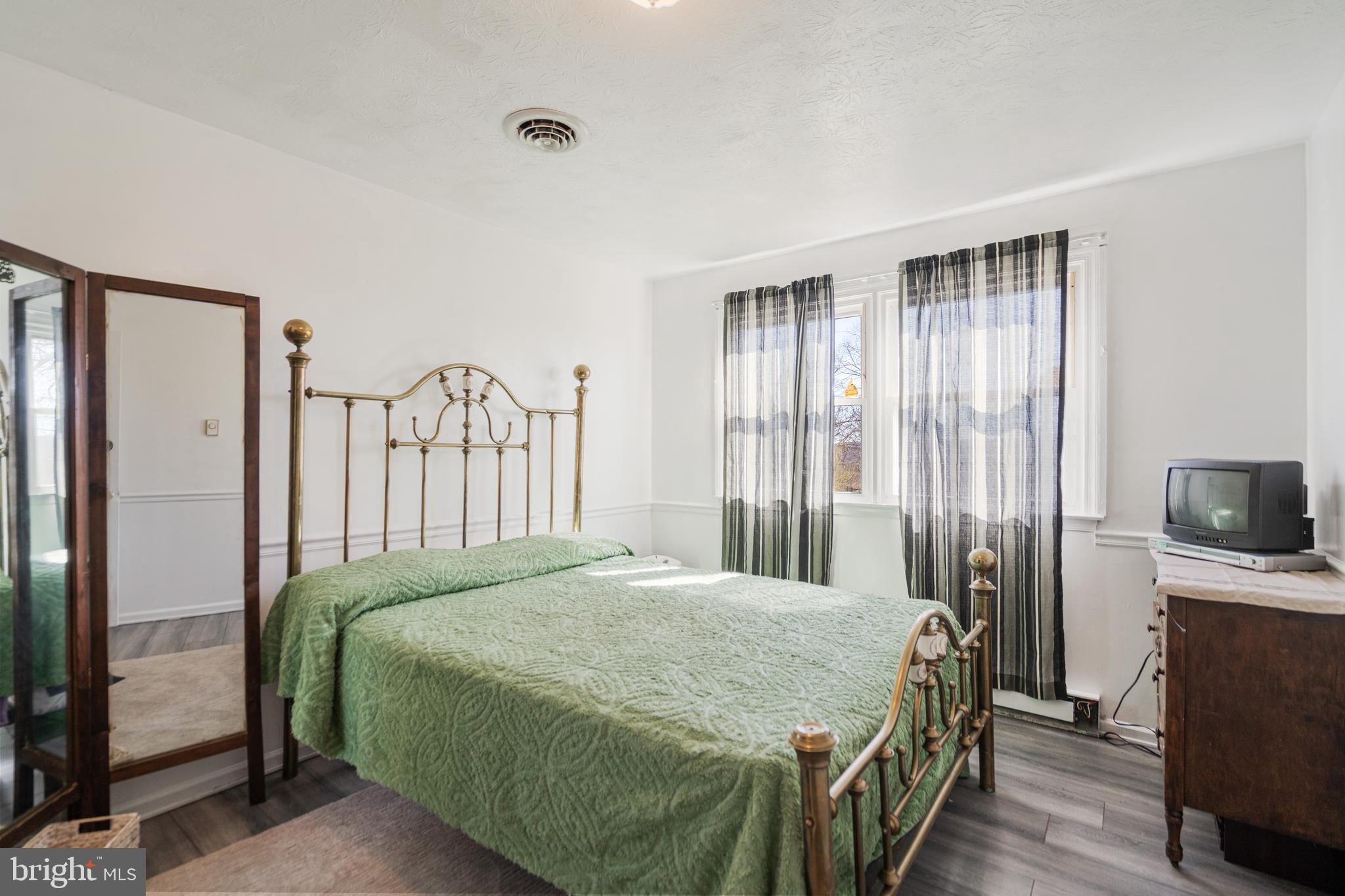 SHAWNEELAND - Residential