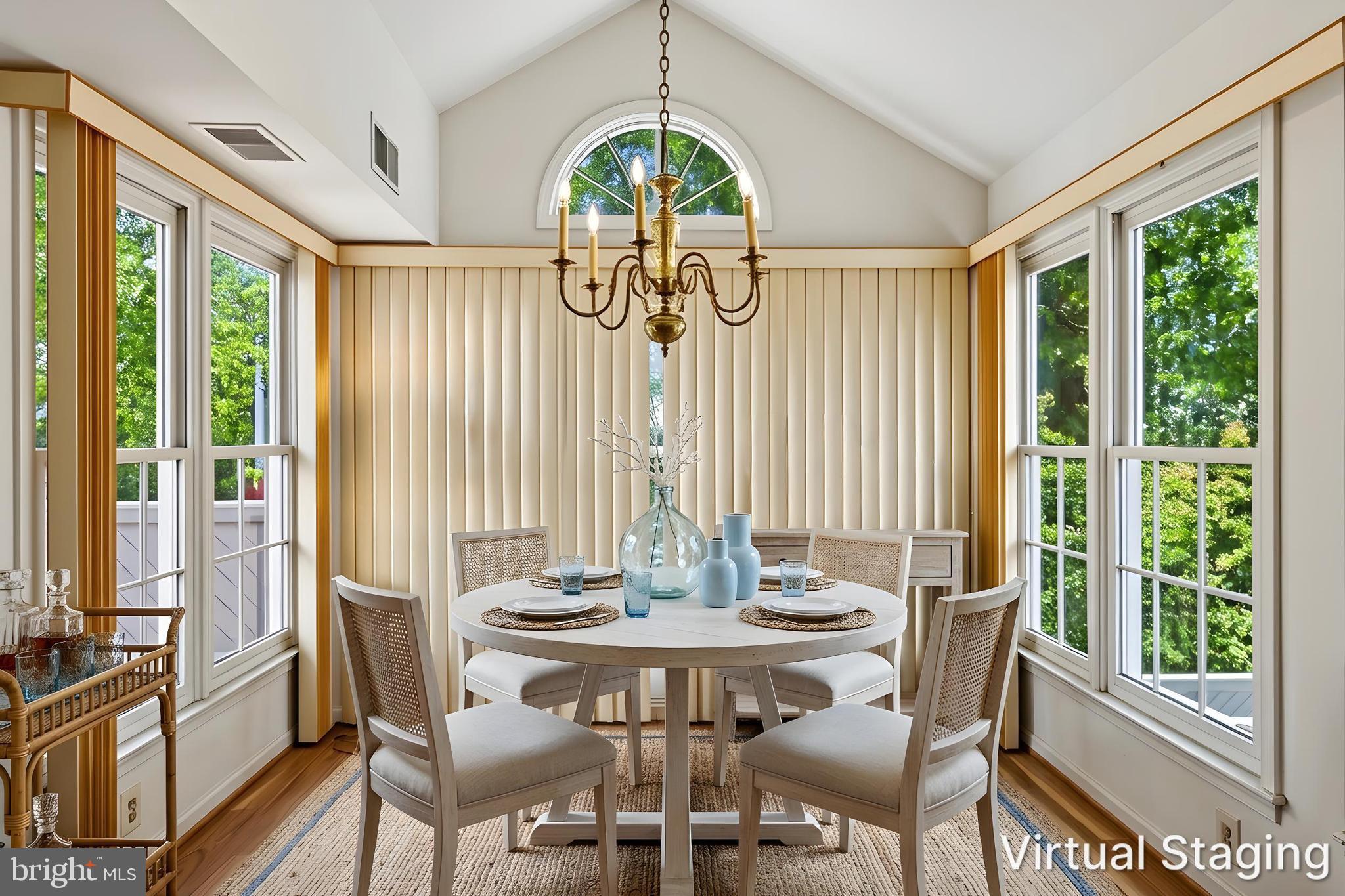 HAMPTON POINTE - Residential