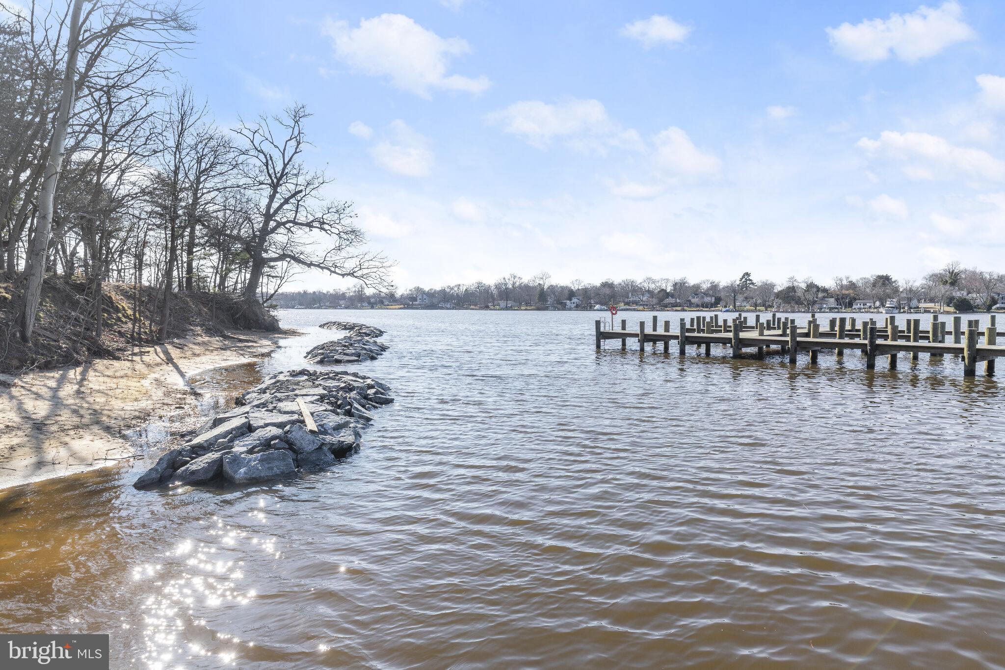 TANYARD SHORES - Residential