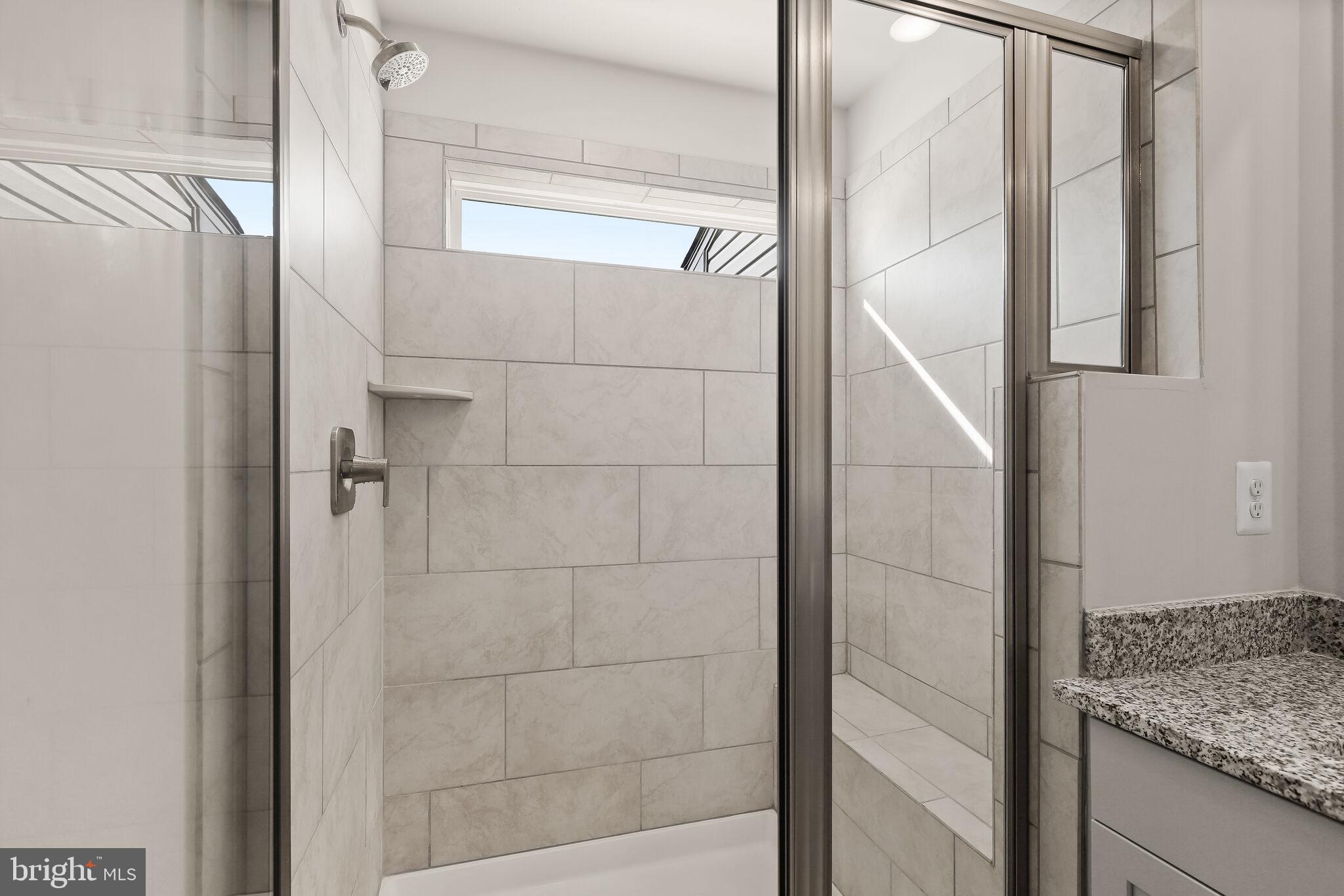 TANYARD SHORES - Residential