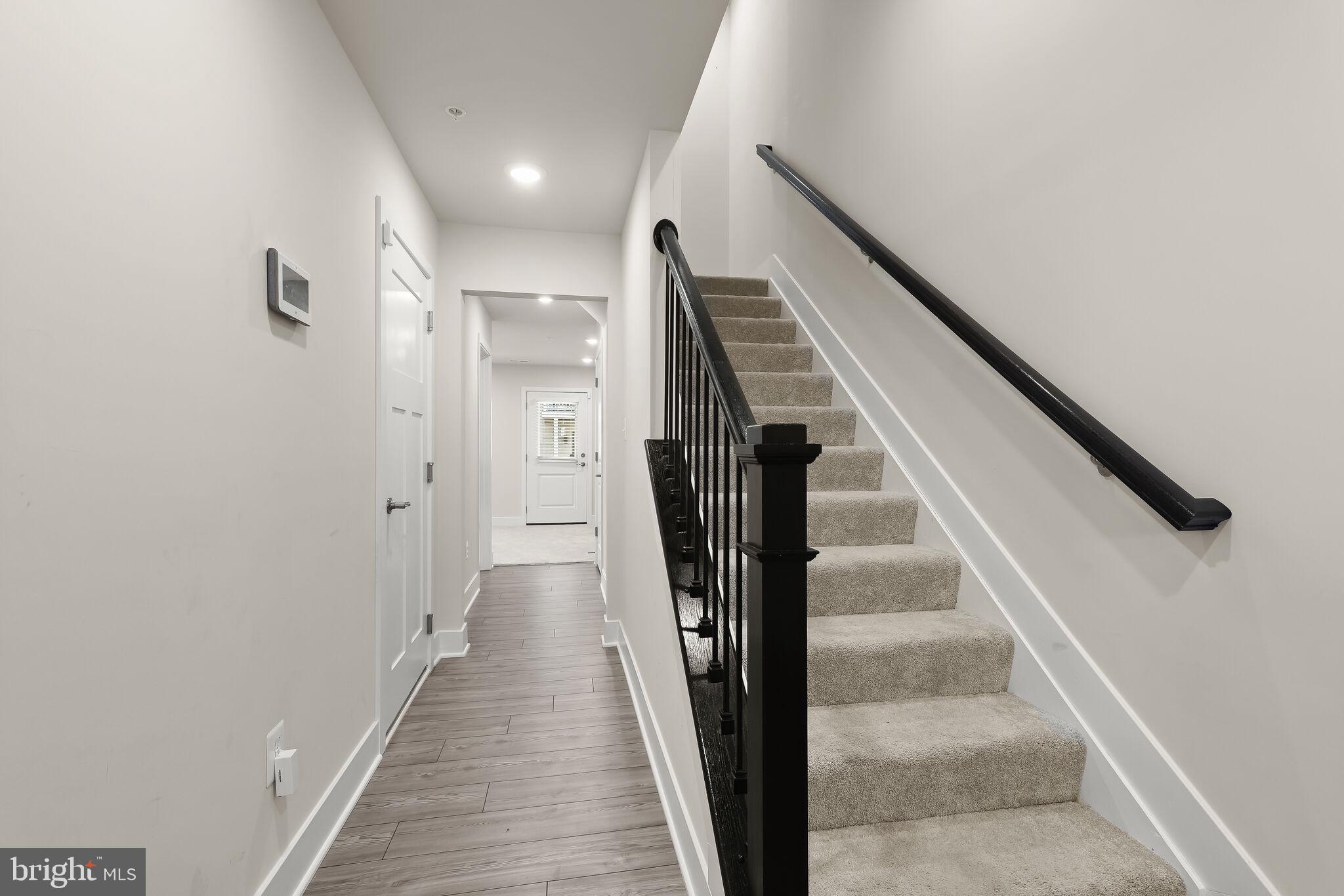 TANYARD SHORES - Residential