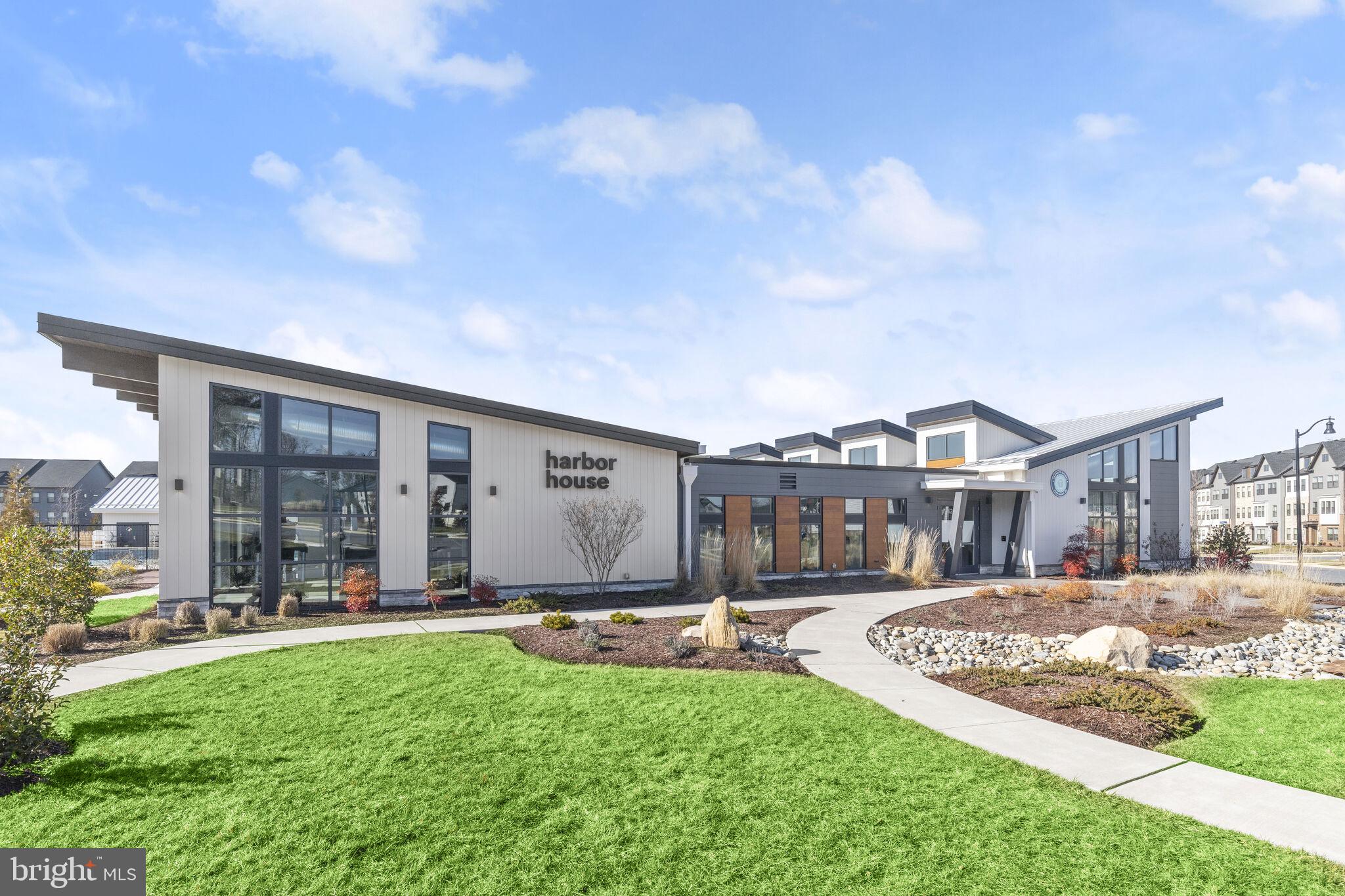 TANYARD SHORES - Residential