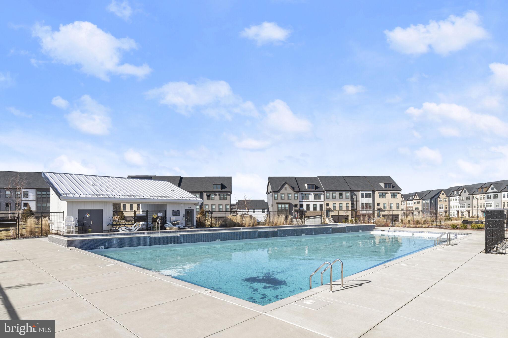 TANYARD SHORES - Residential