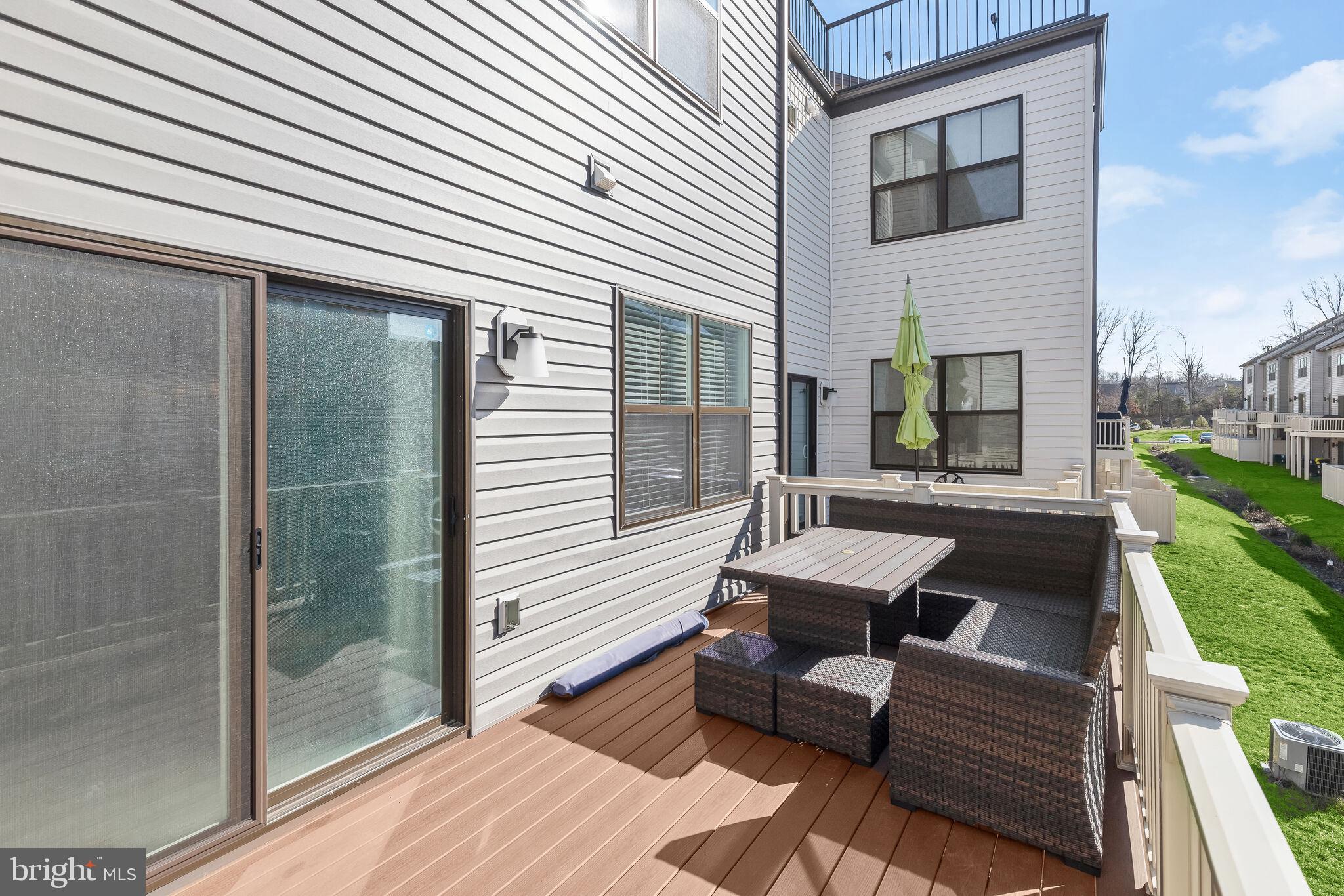 TANYARD SHORES - Residential