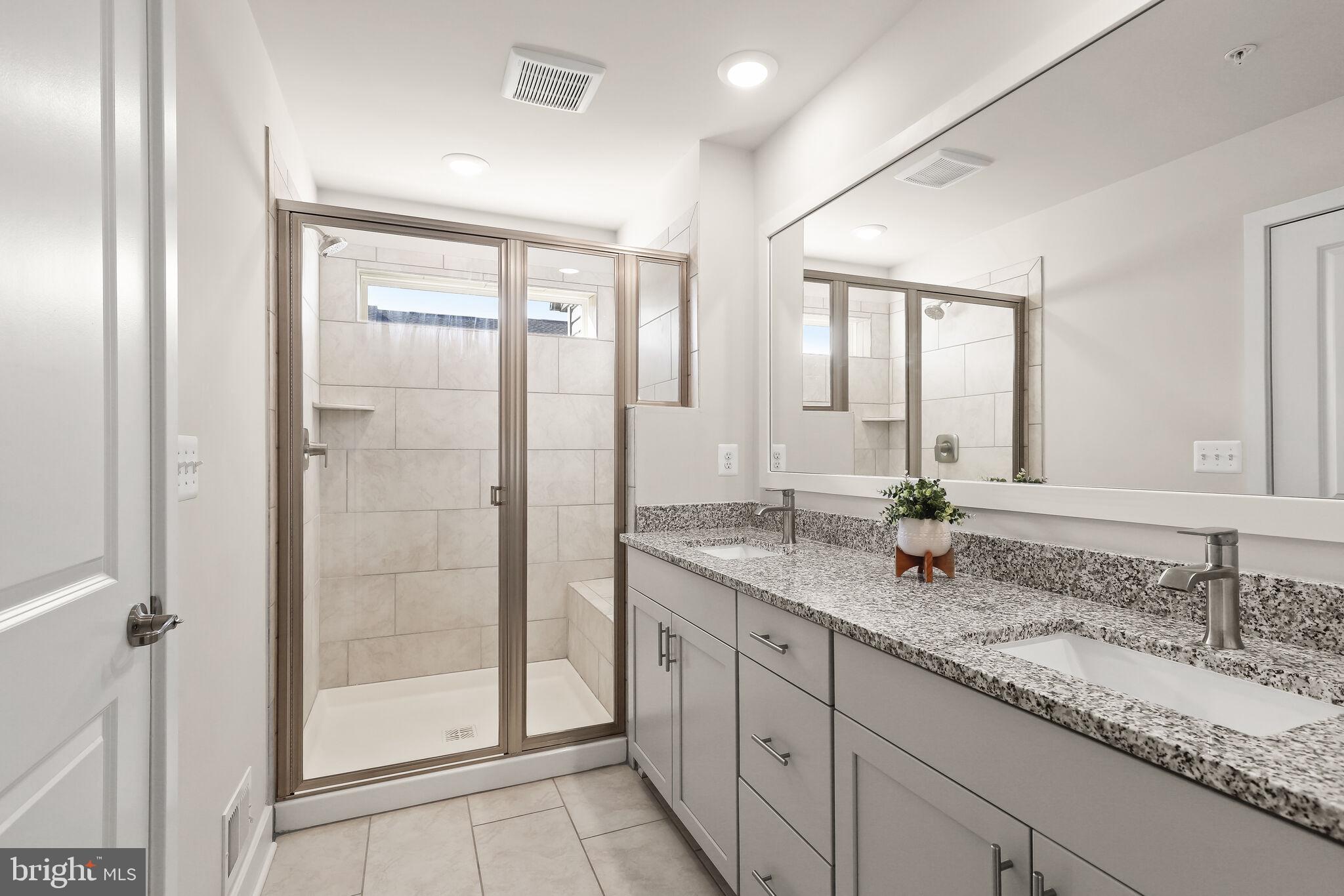 TANYARD SHORES - Residential