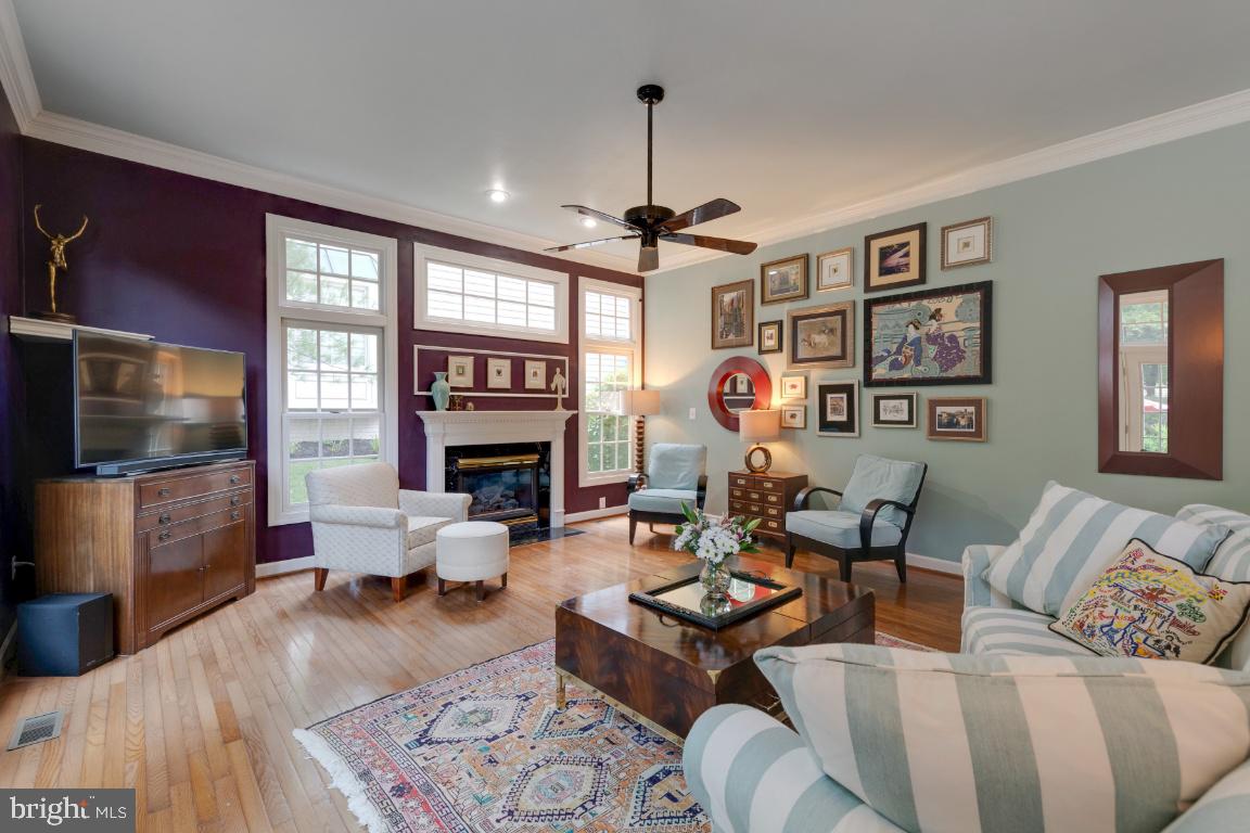 THE COURTYARDS OF GOVERNOR RUNS - Residential