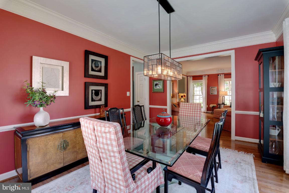 THE COURTYARDS OF GOVERNOR RUNS - Residential