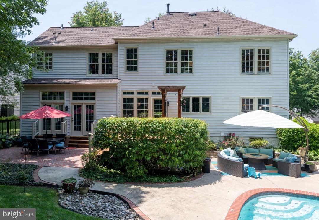 THE COURTYARDS OF GOVERNOR RUNS - Residential