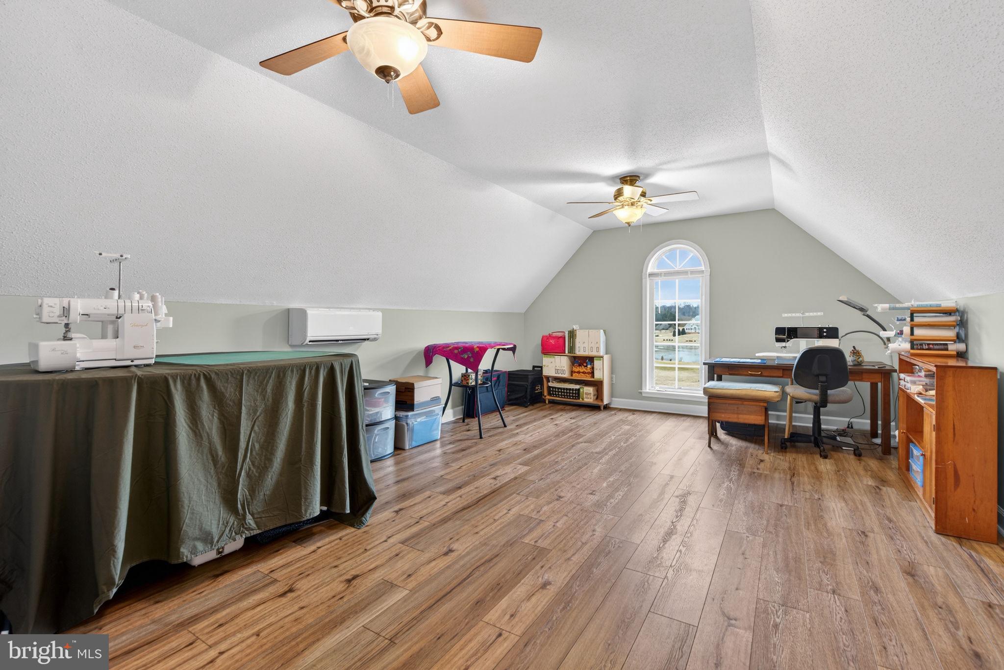 CEDARBROOKE - Residential