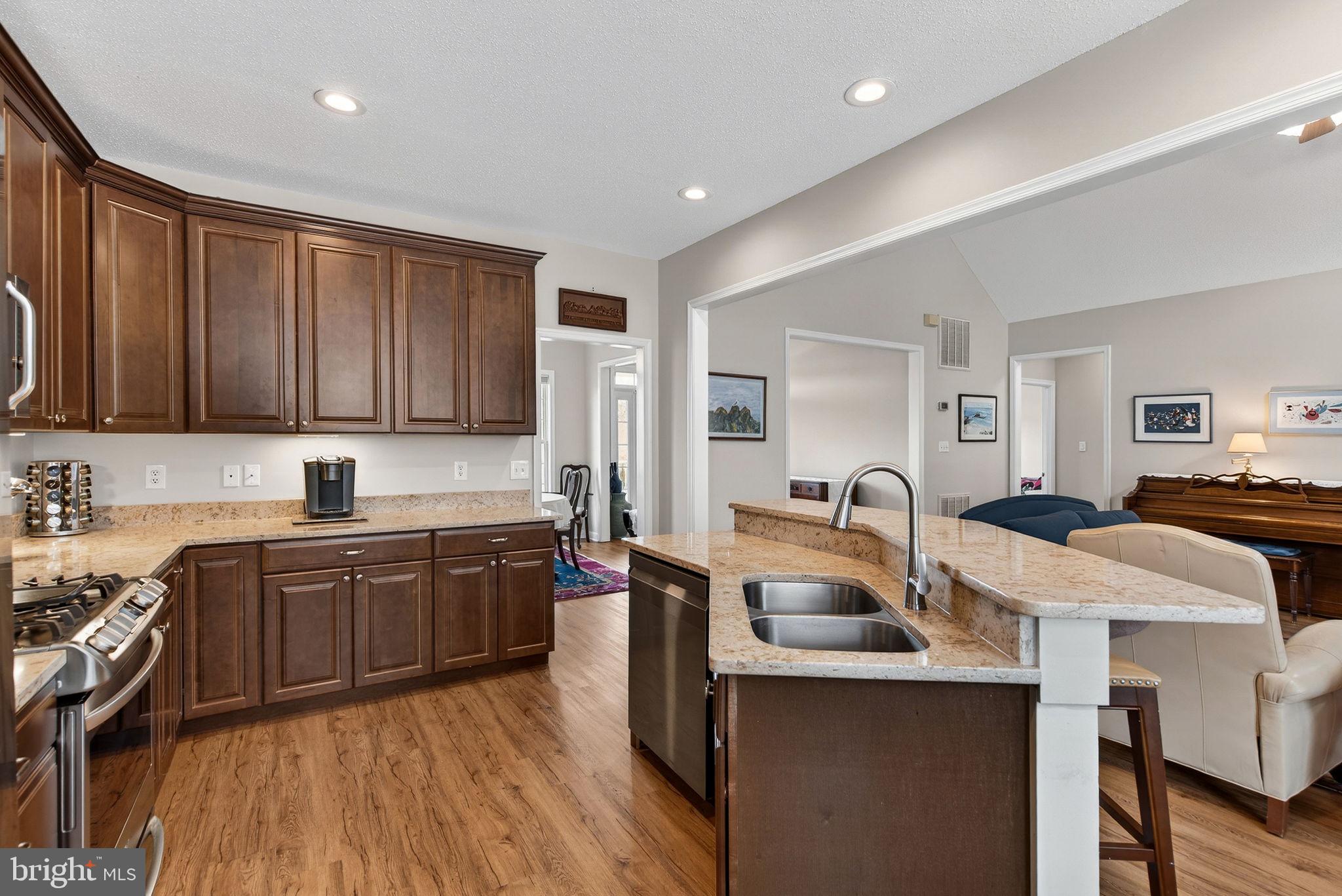 CEDARBROOKE - Residential