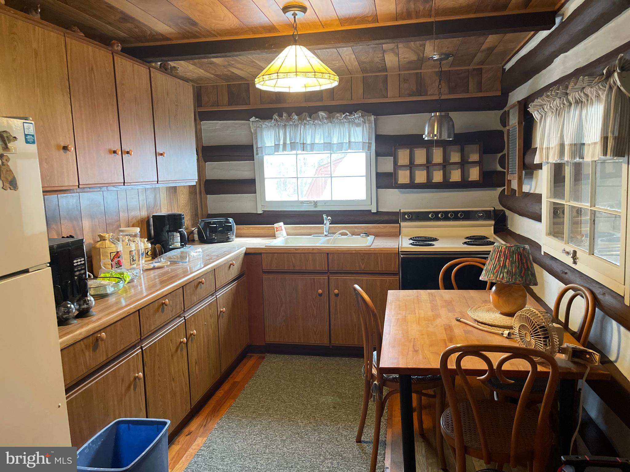 WHIPPOORWILL LN - Residential