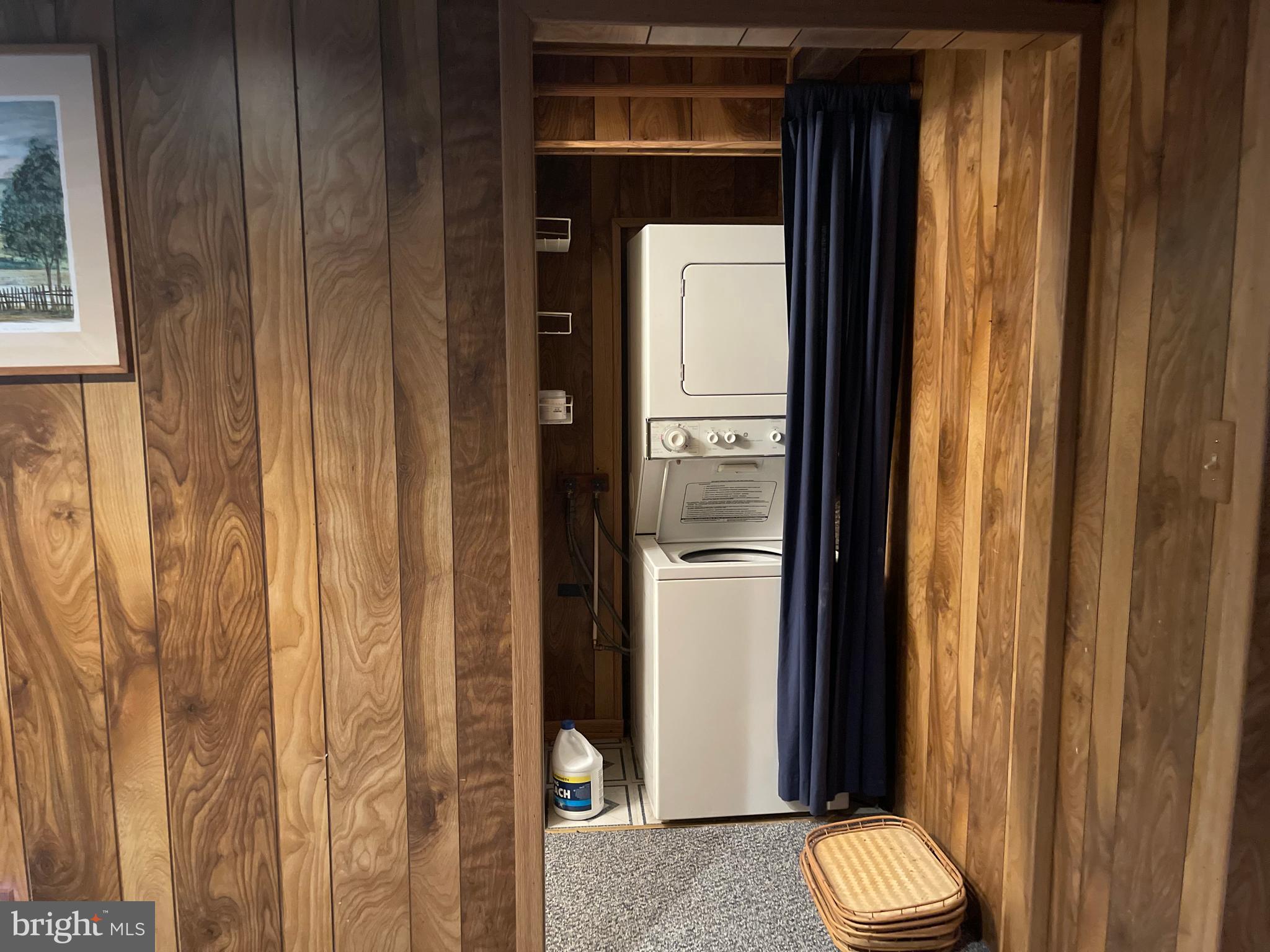 WHIPPOORWILL LN - Residential