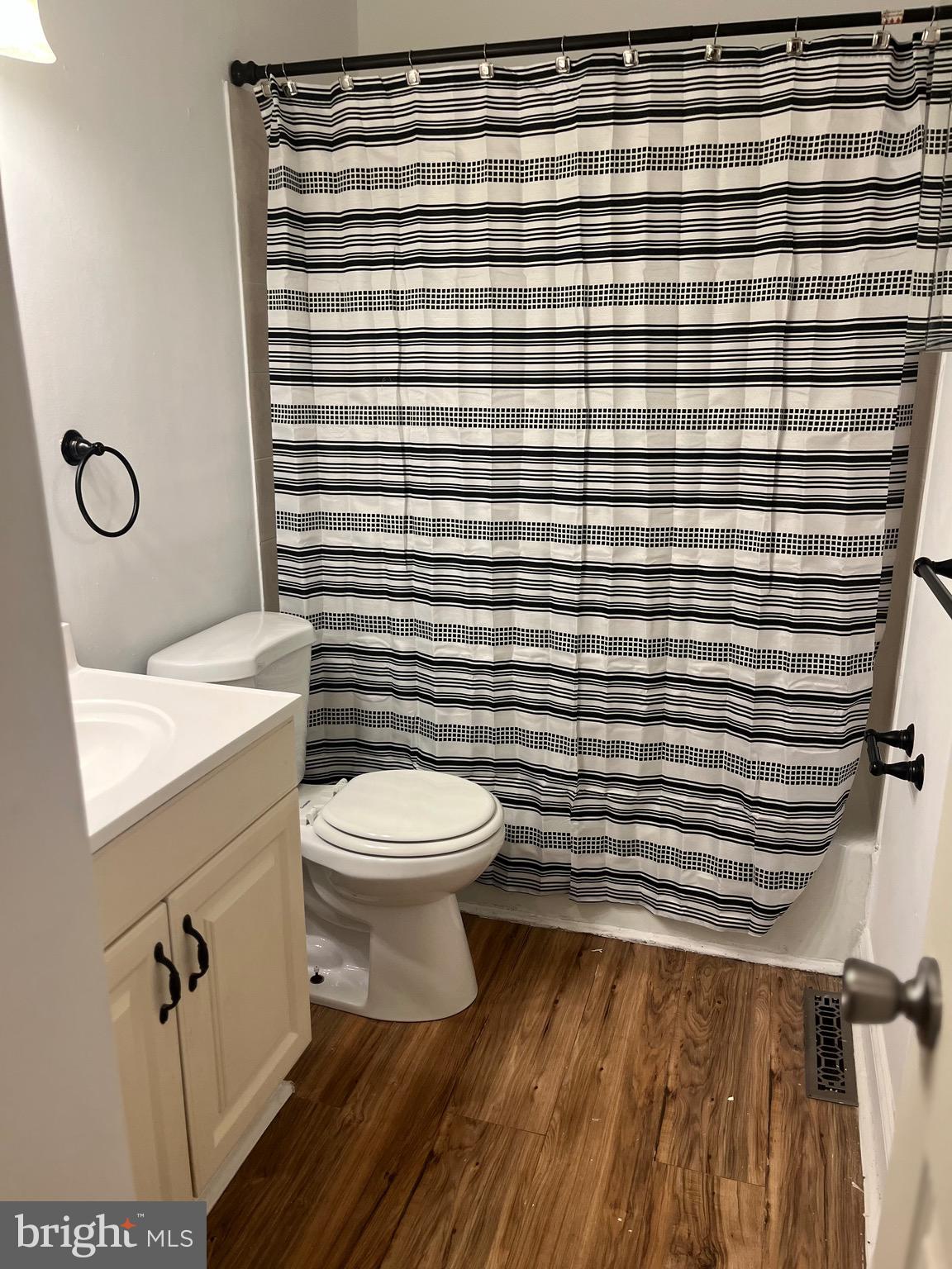 EDGE MEAD - Residential Lease