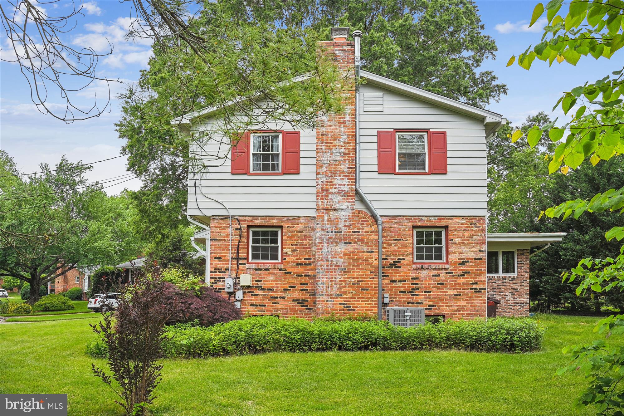 1110 ANESBURY COURT