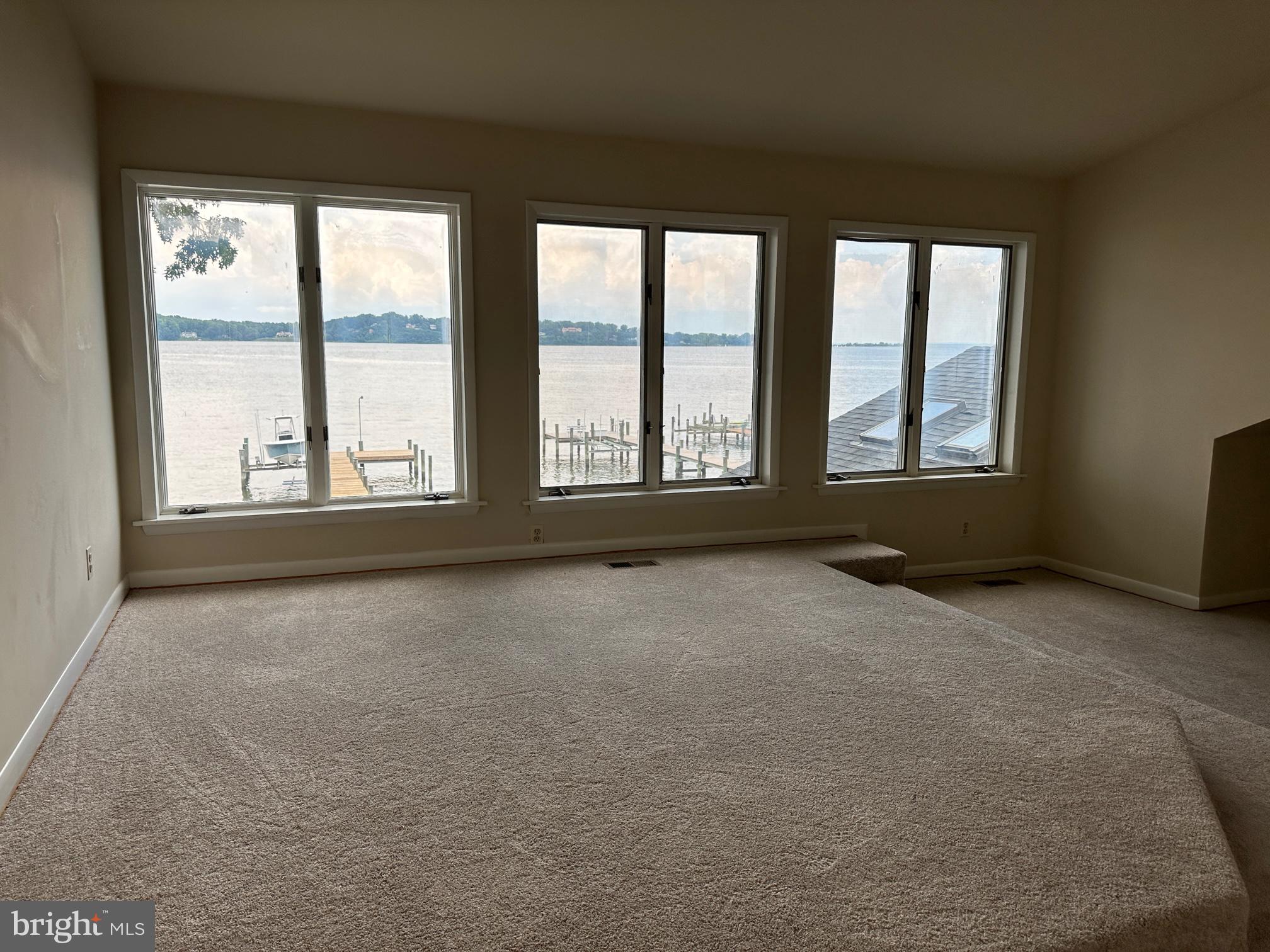 SHORE ACRES - Residential