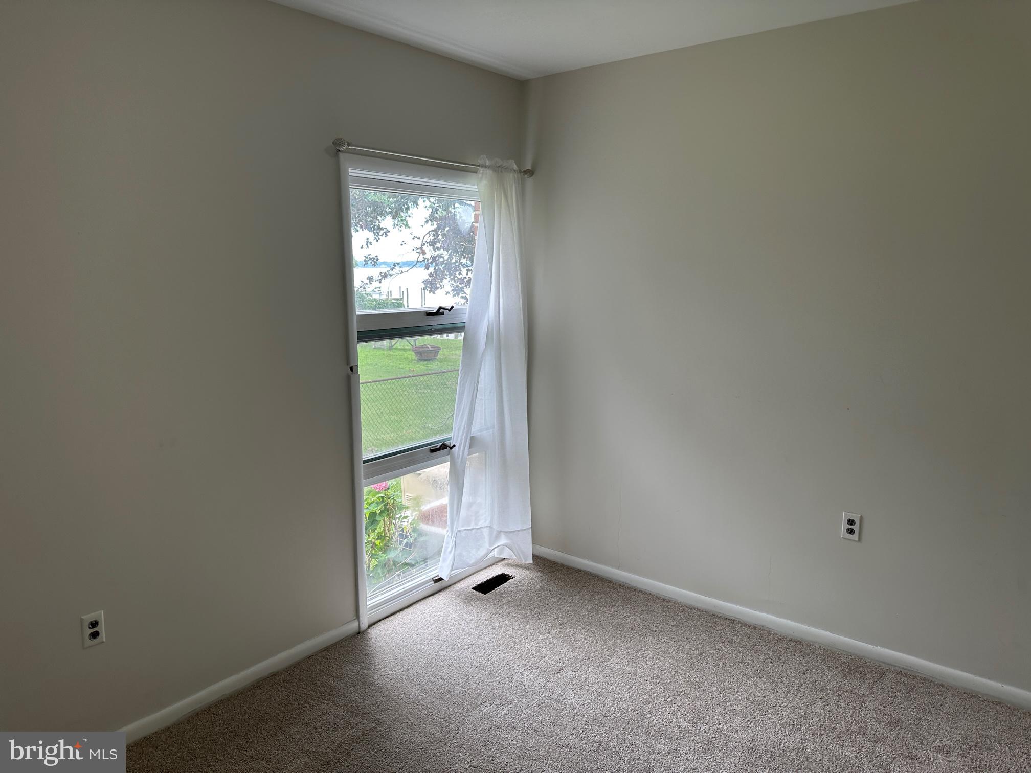 SHORE ACRES - Residential