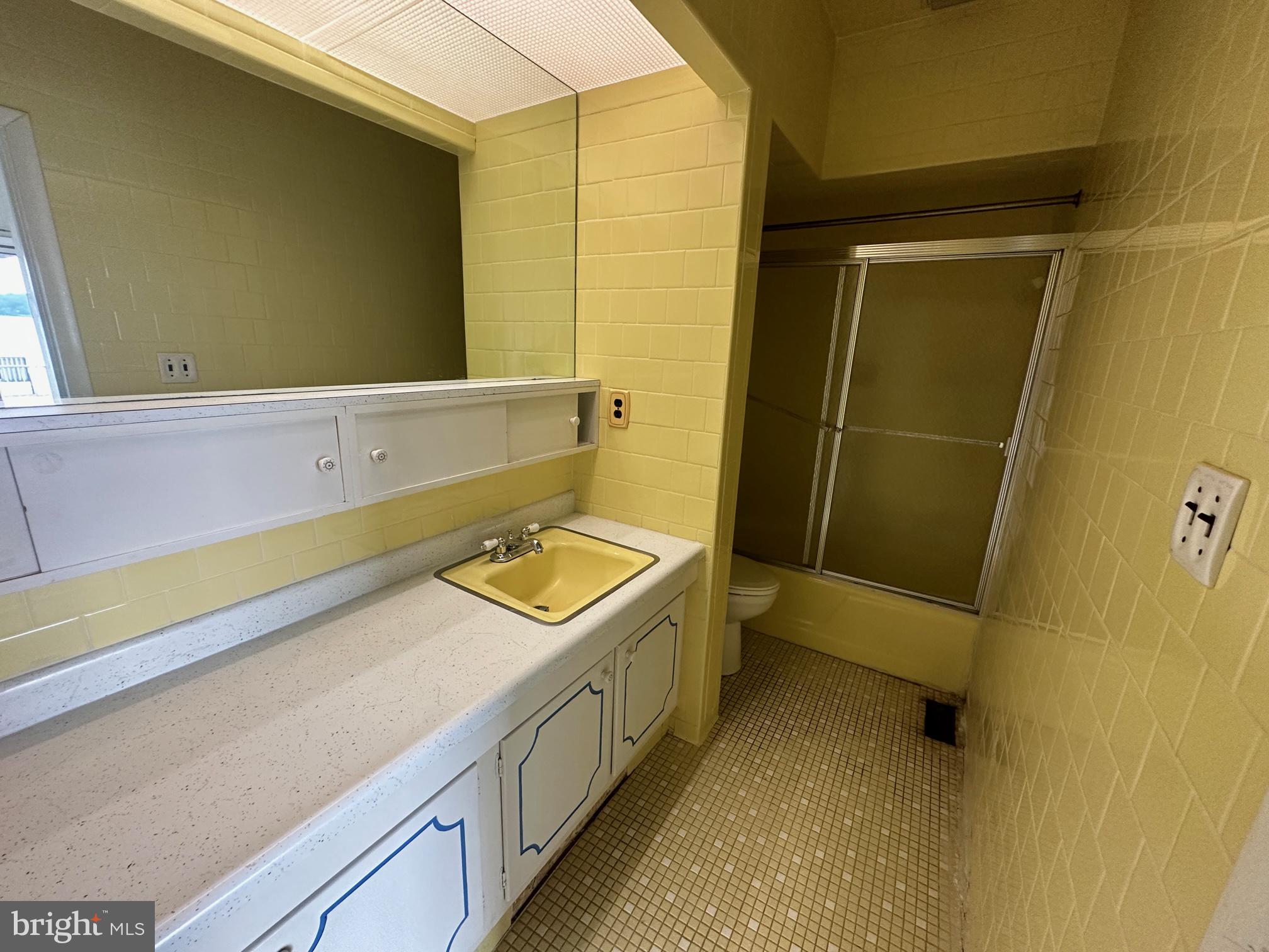 SHORE ACRES - Residential