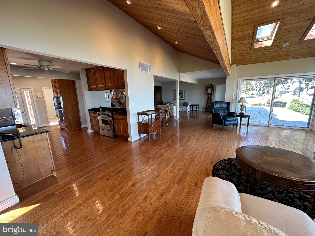 SHORE ACRES - Residential