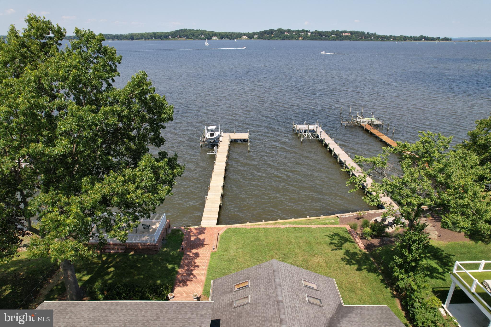 SHORE ACRES - Residential