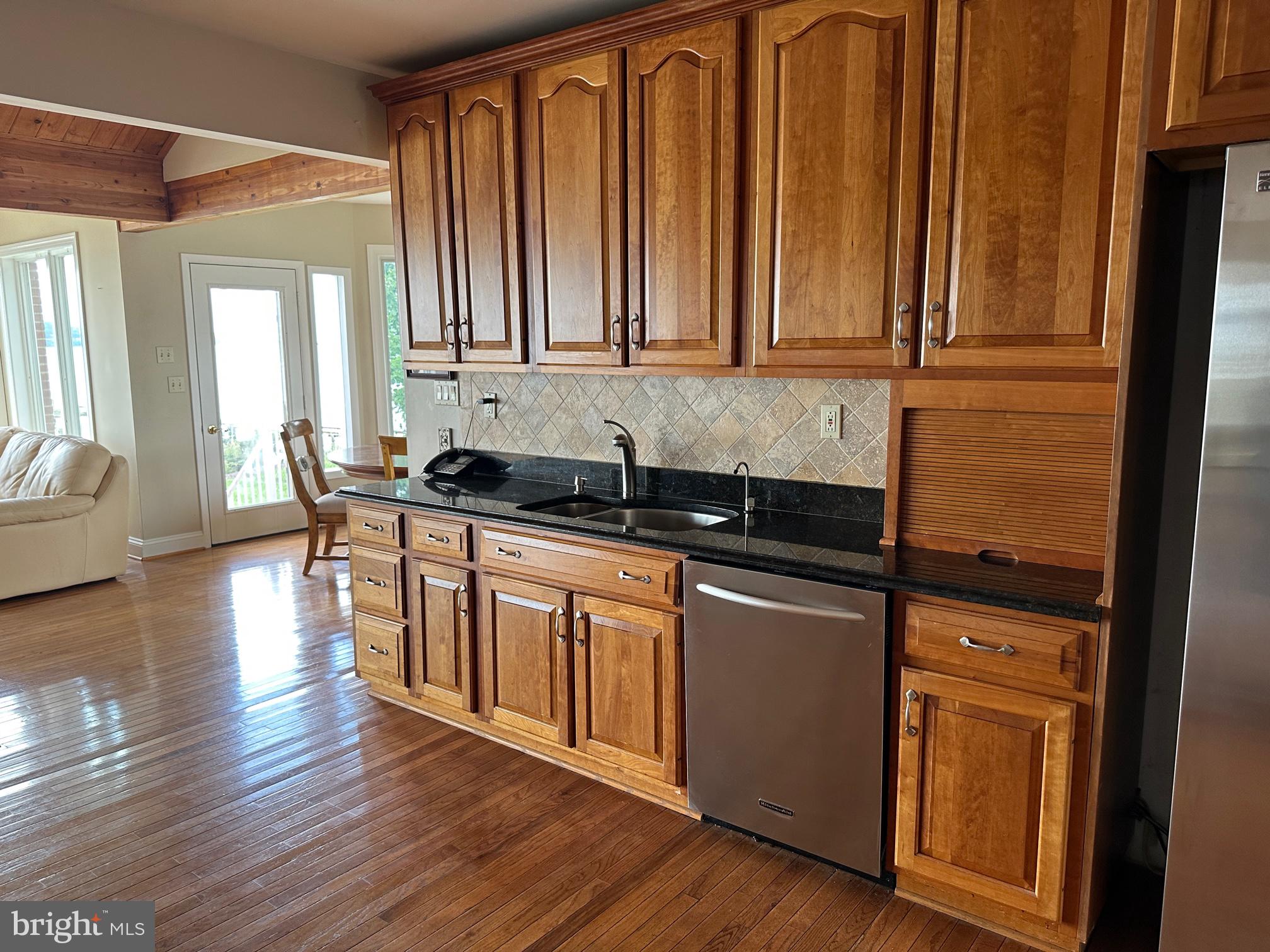 SHORE ACRES - Residential