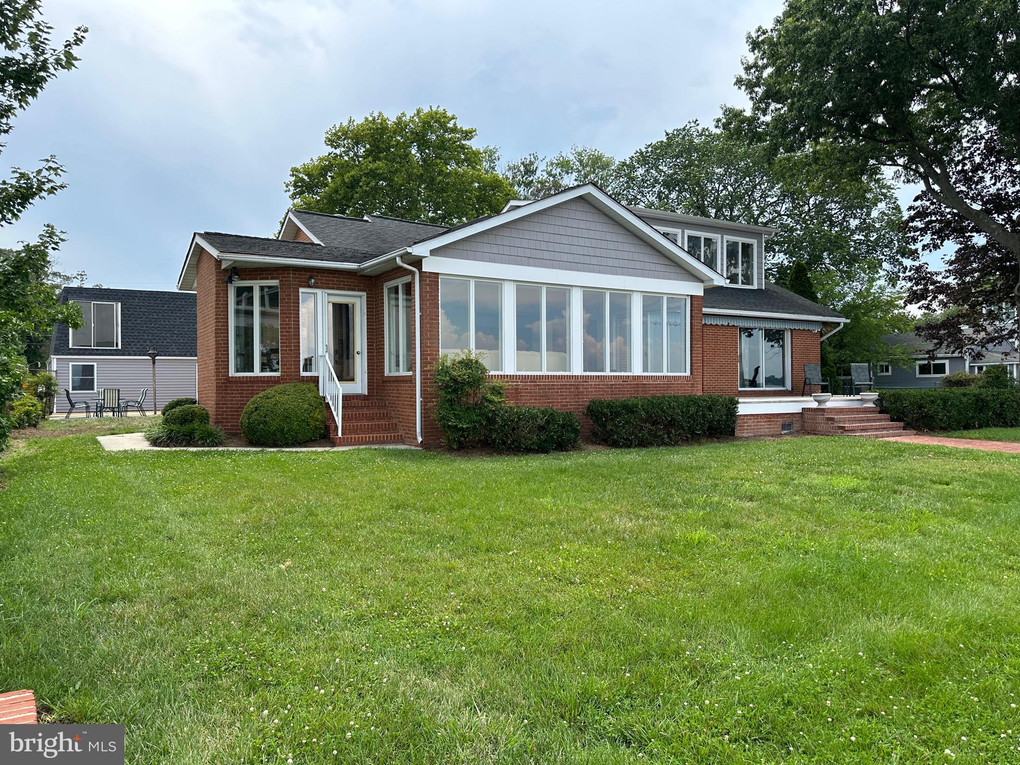 SHORE ACRES - Residential