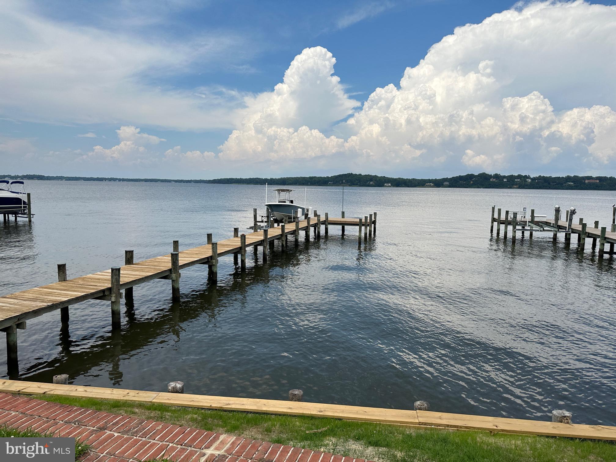 SHORE ACRES - Residential