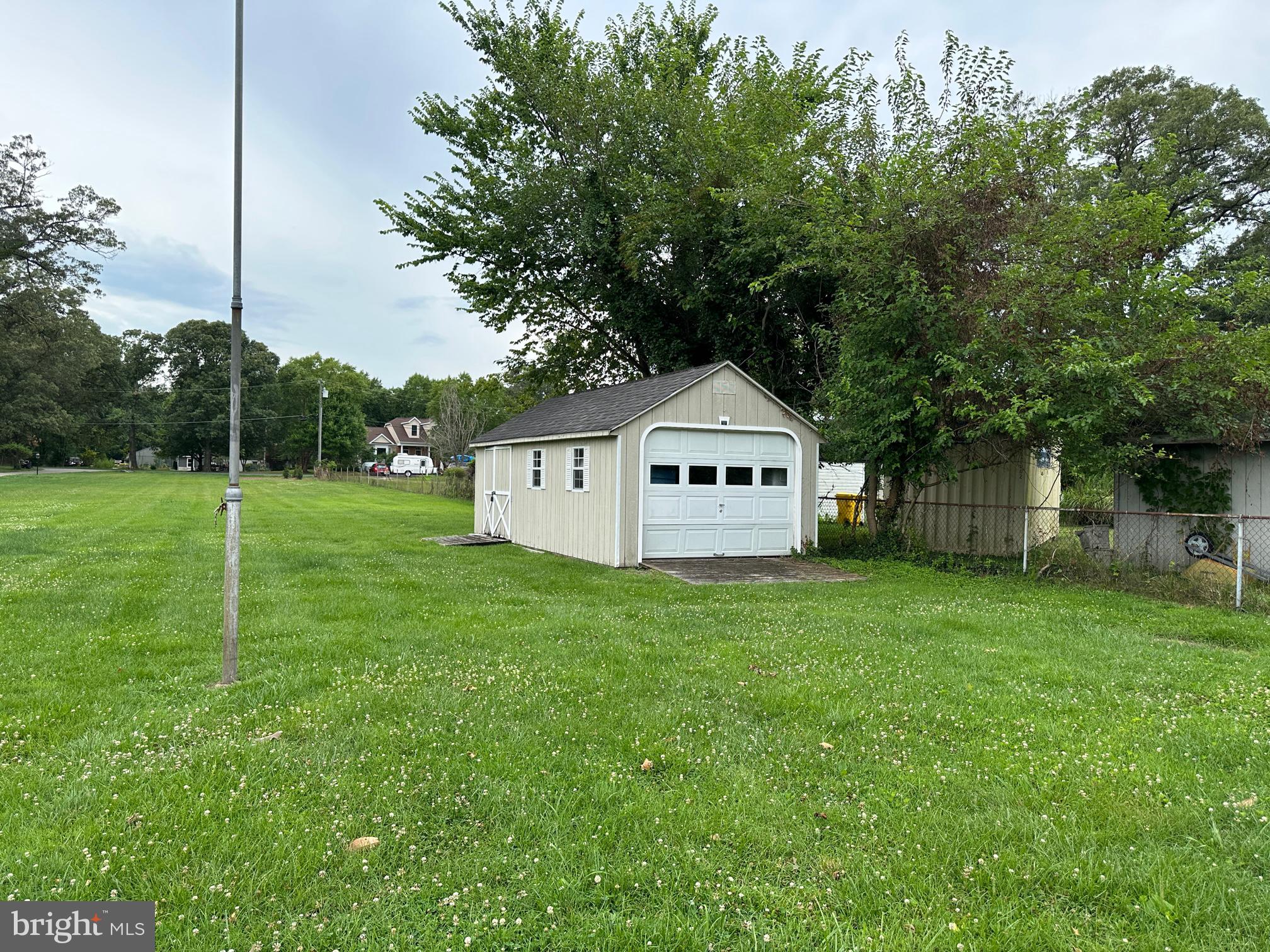 SHORE ACRES - Residential