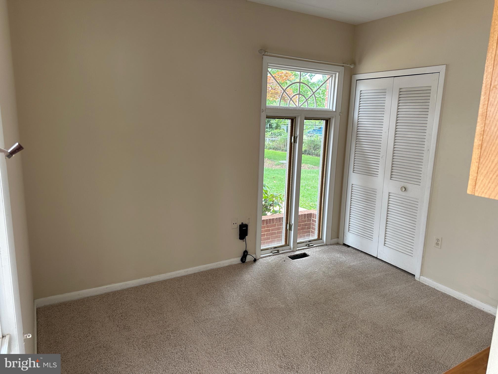 SHORE ACRES - Residential