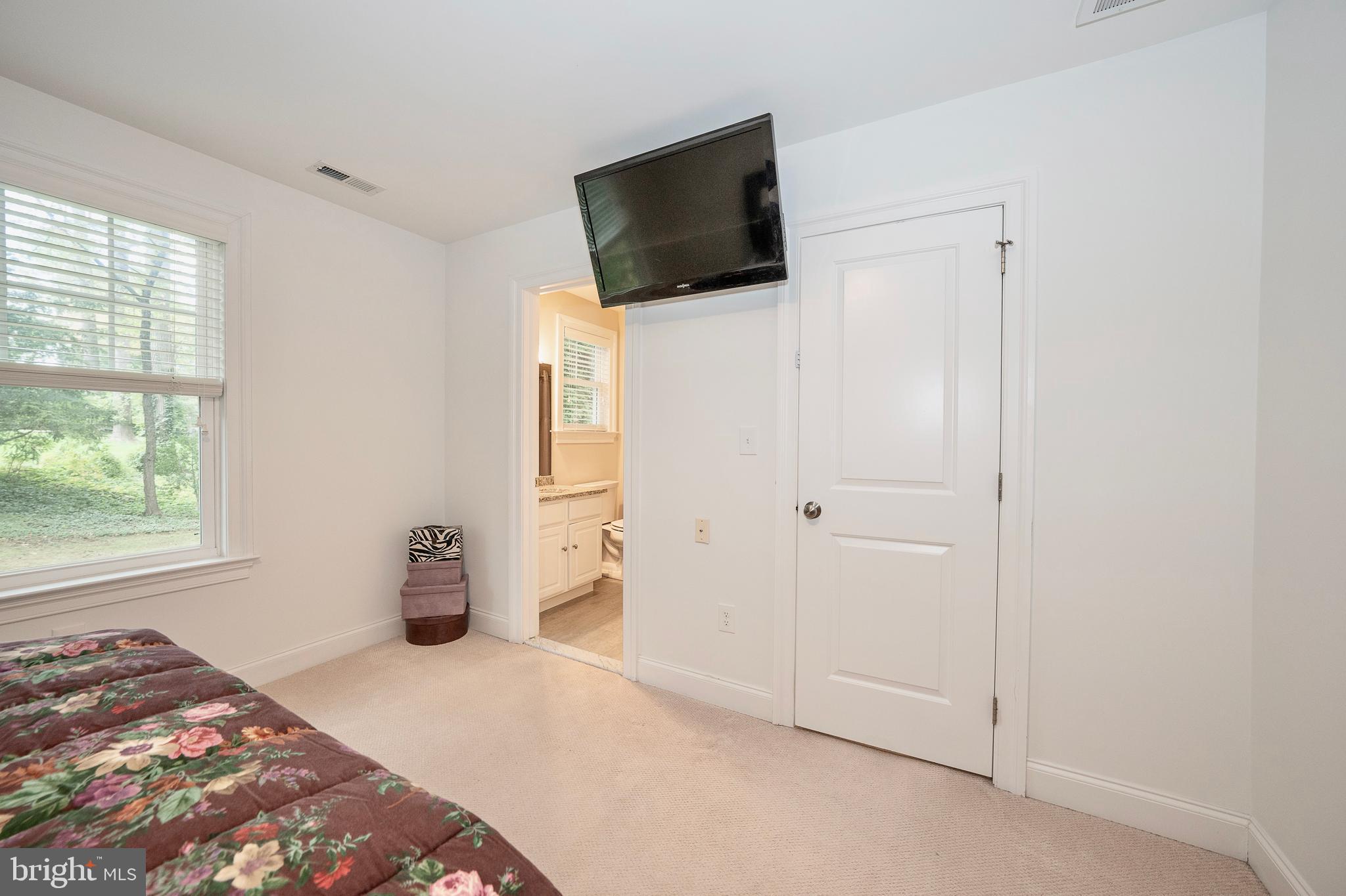 STRAFFORD VILLAGE - Residential