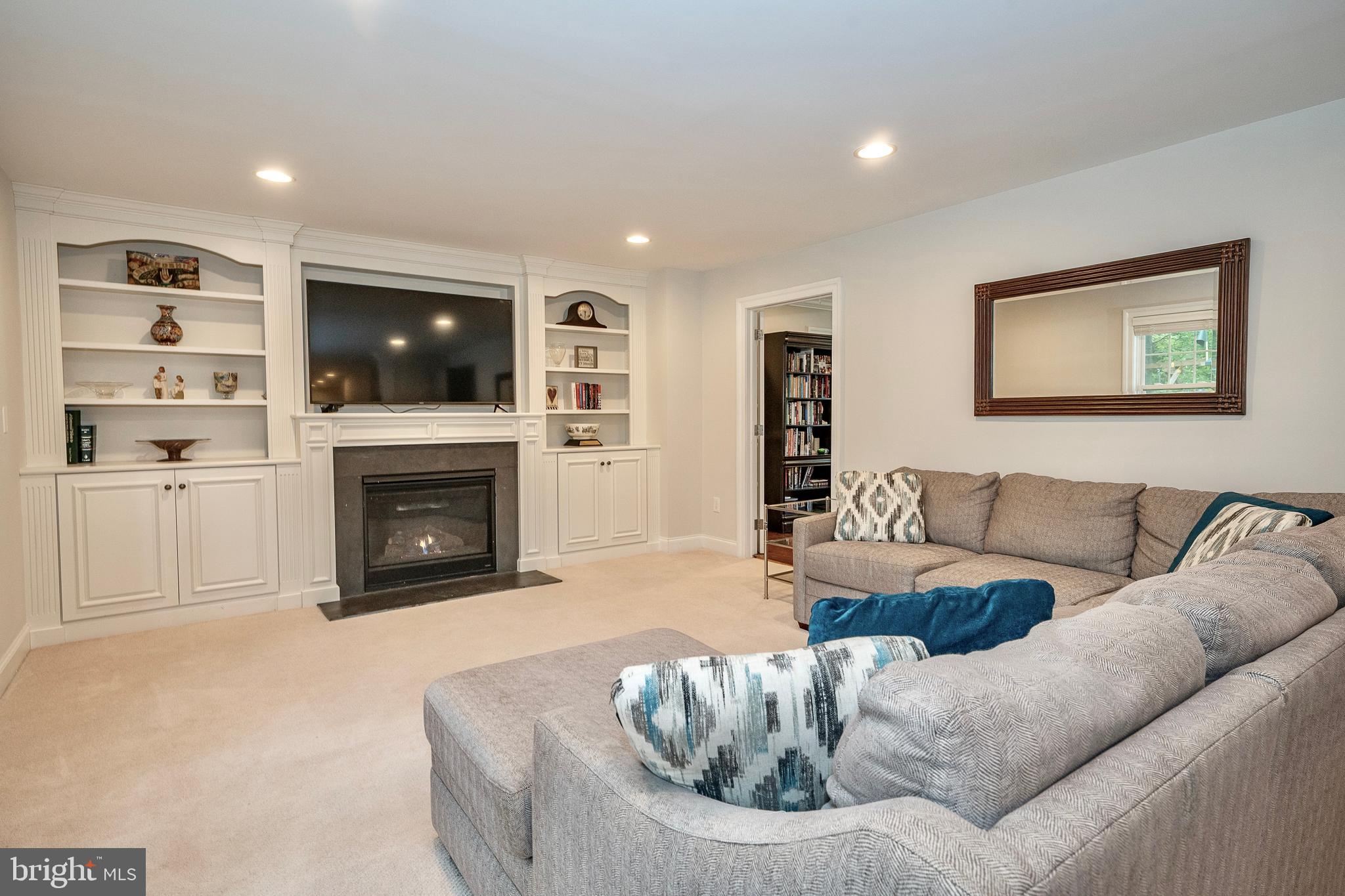 STRAFFORD VILLAGE - Residential