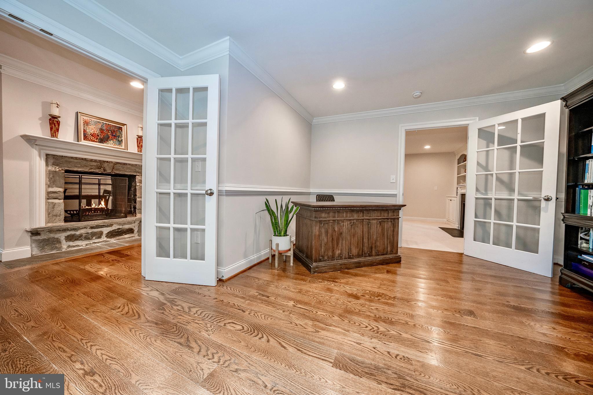 STRAFFORD VILLAGE - Residential