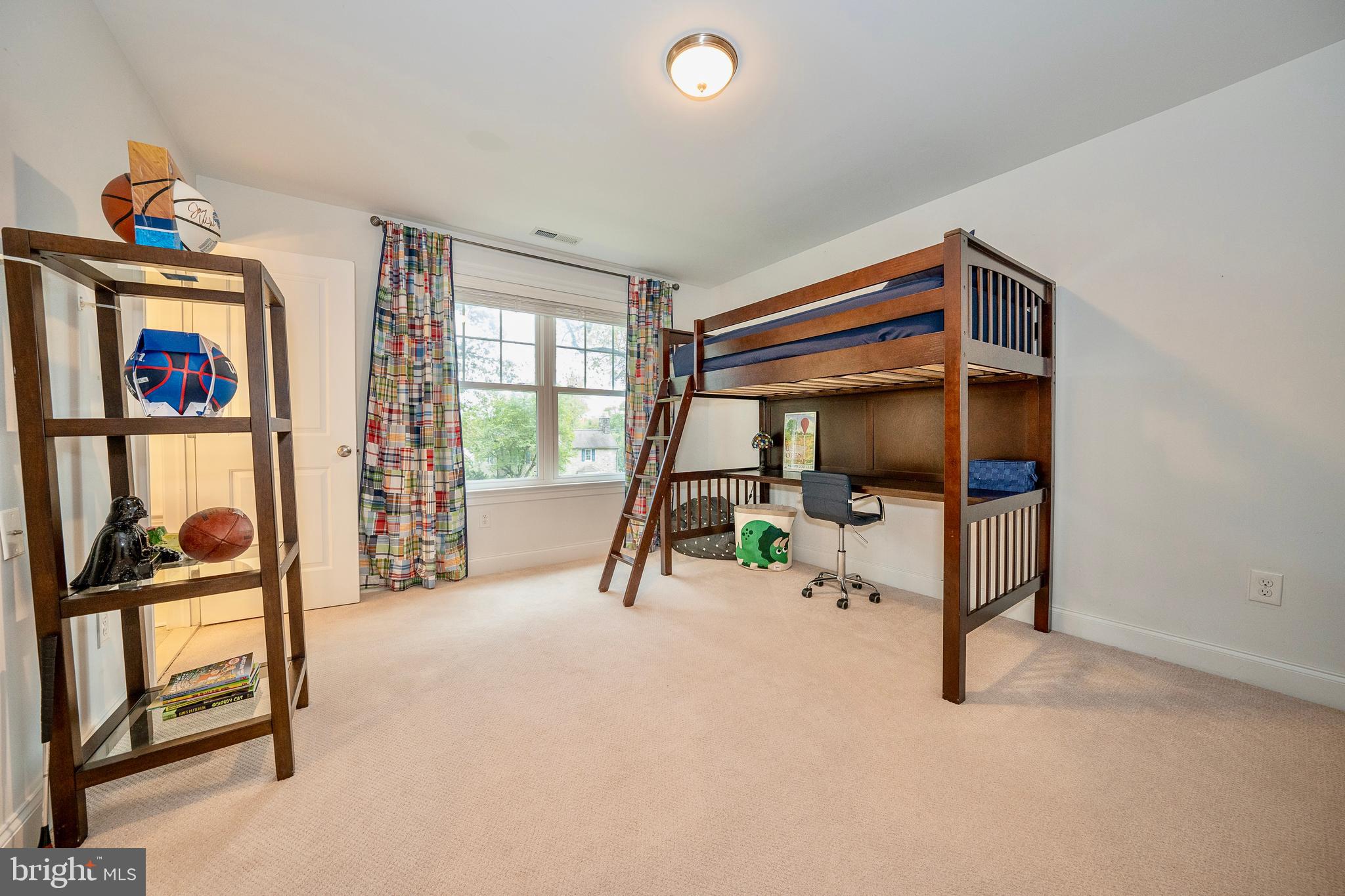 STRAFFORD VILLAGE - Residential