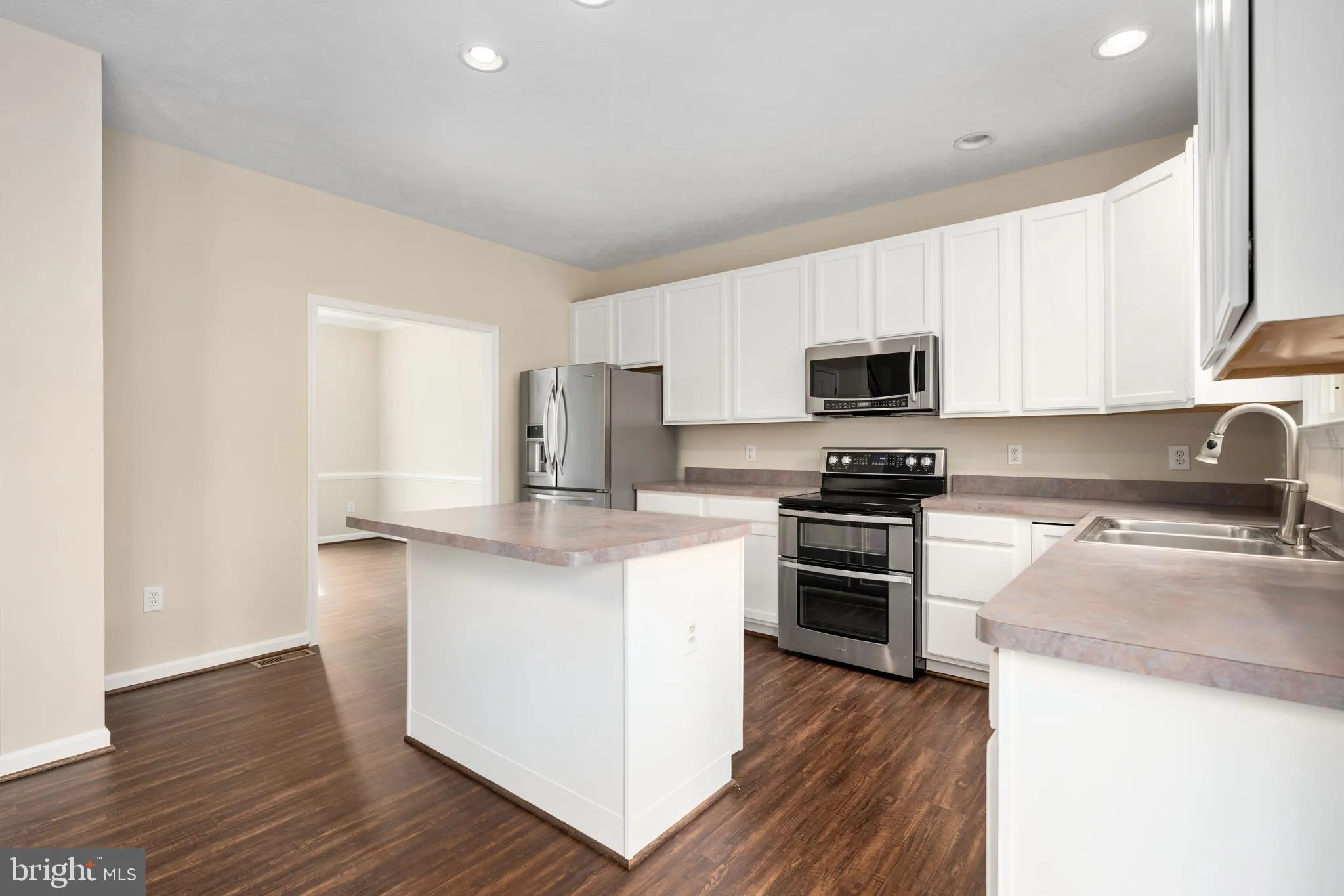 King George, Virginia 22485, United States, 3 Bedrooms Bedrooms, ,3 BathroomsBathrooms,Residential,Pending,7197