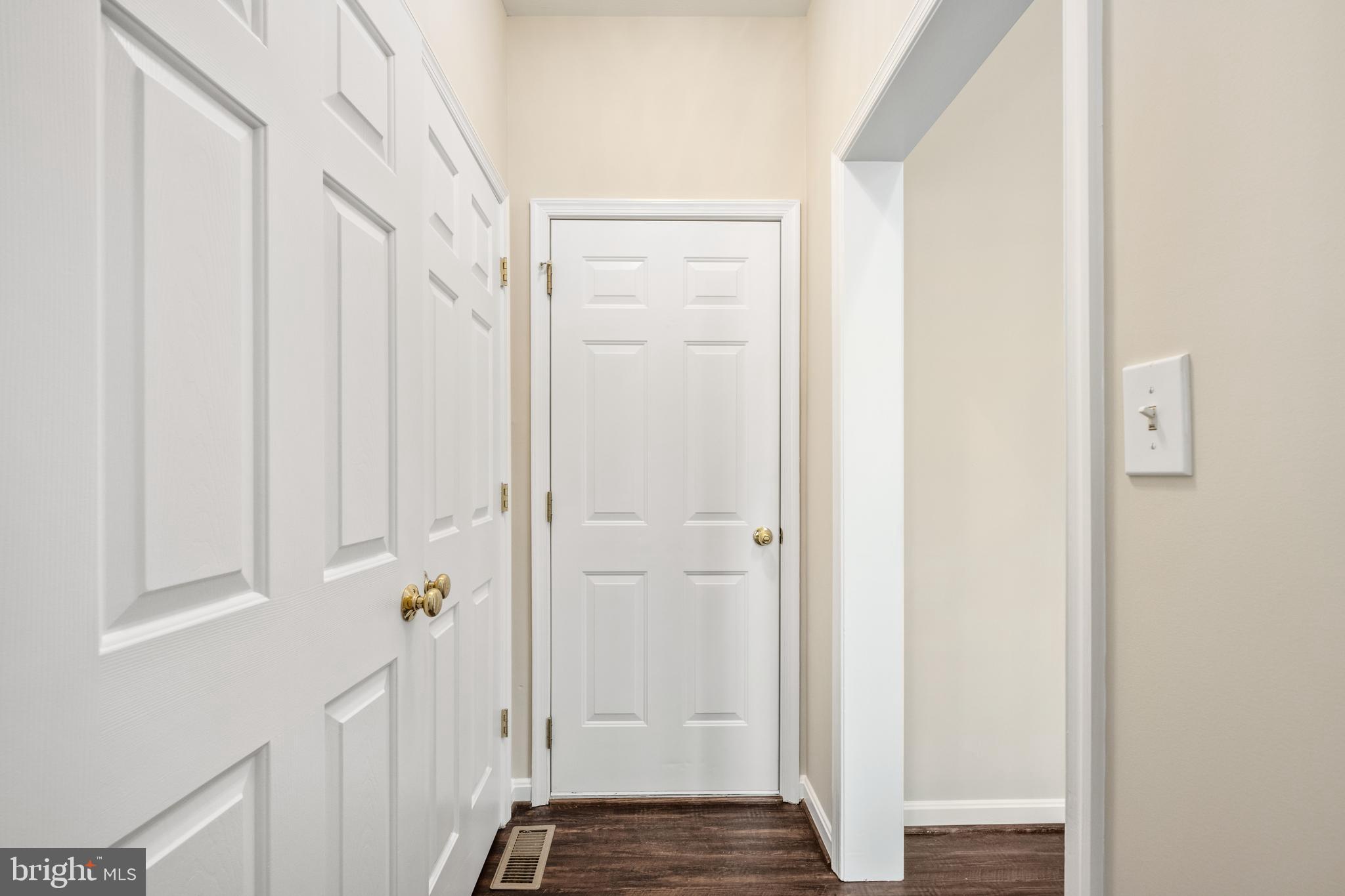 PRESIDENTIAL LAKES - Residential