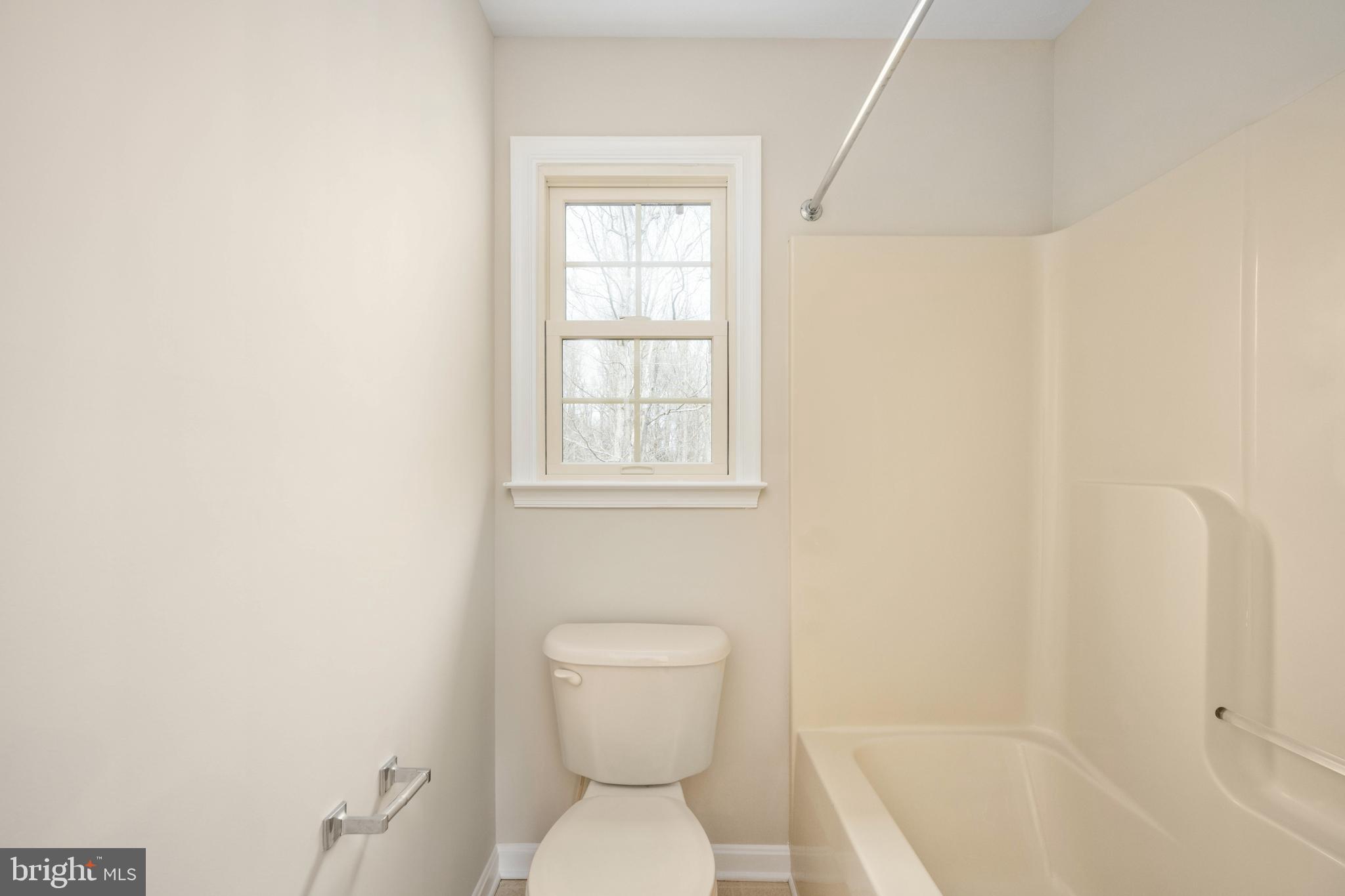 PRESIDENTIAL LAKES - Residential