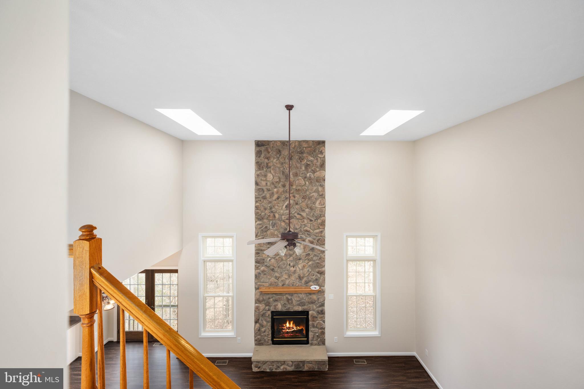 PRESIDENTIAL LAKES - Residential