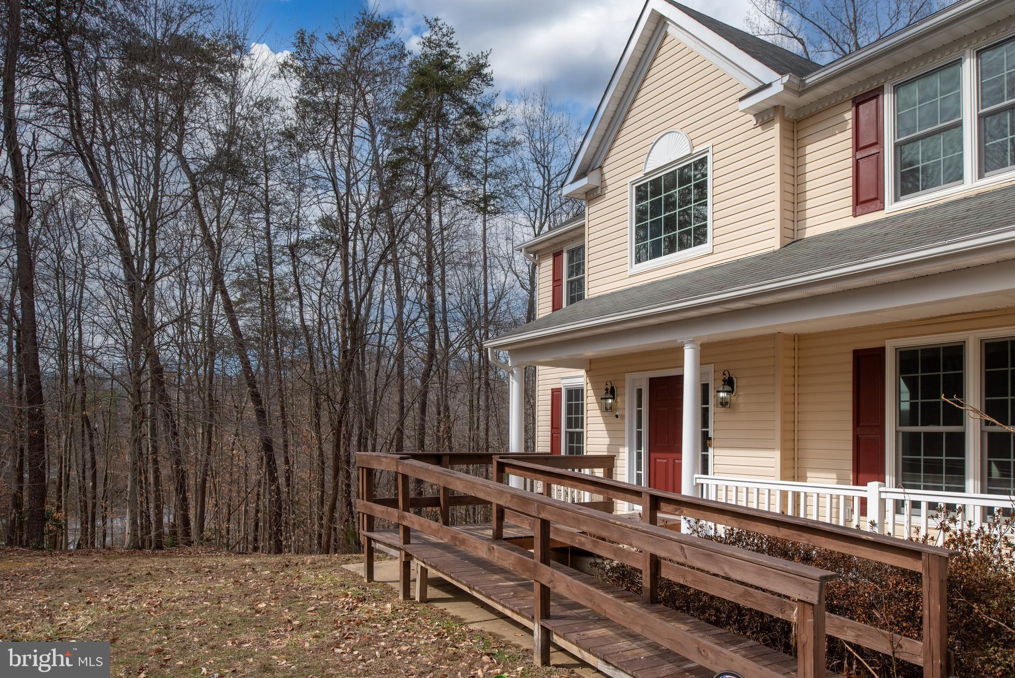 PRESIDENTIAL LAKES - Residential