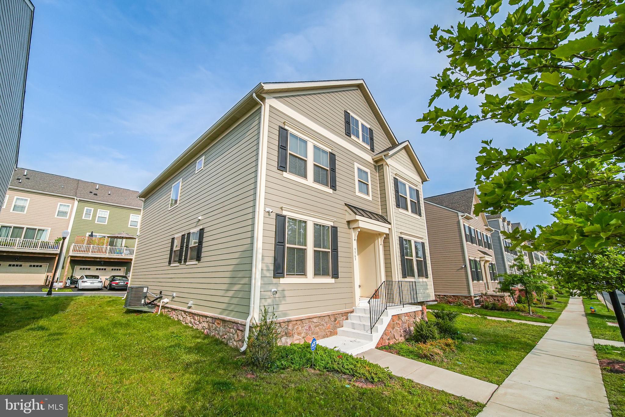 JEFFERSON SQUARE - Residential