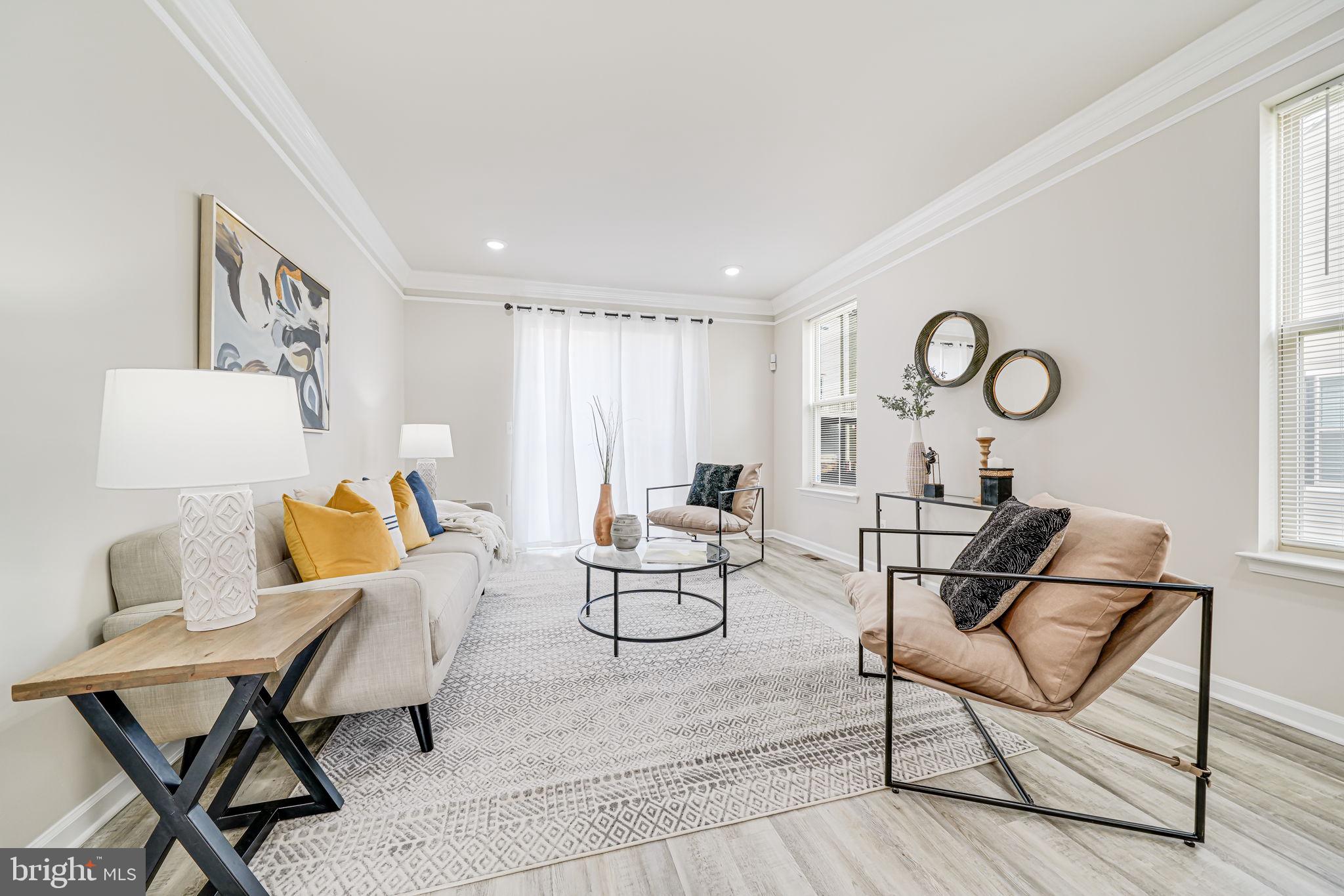 JEFFERSON SQUARE - Residential