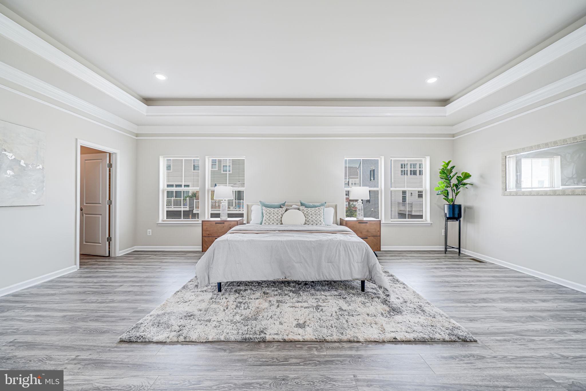 JEFFERSON SQUARE - Residential