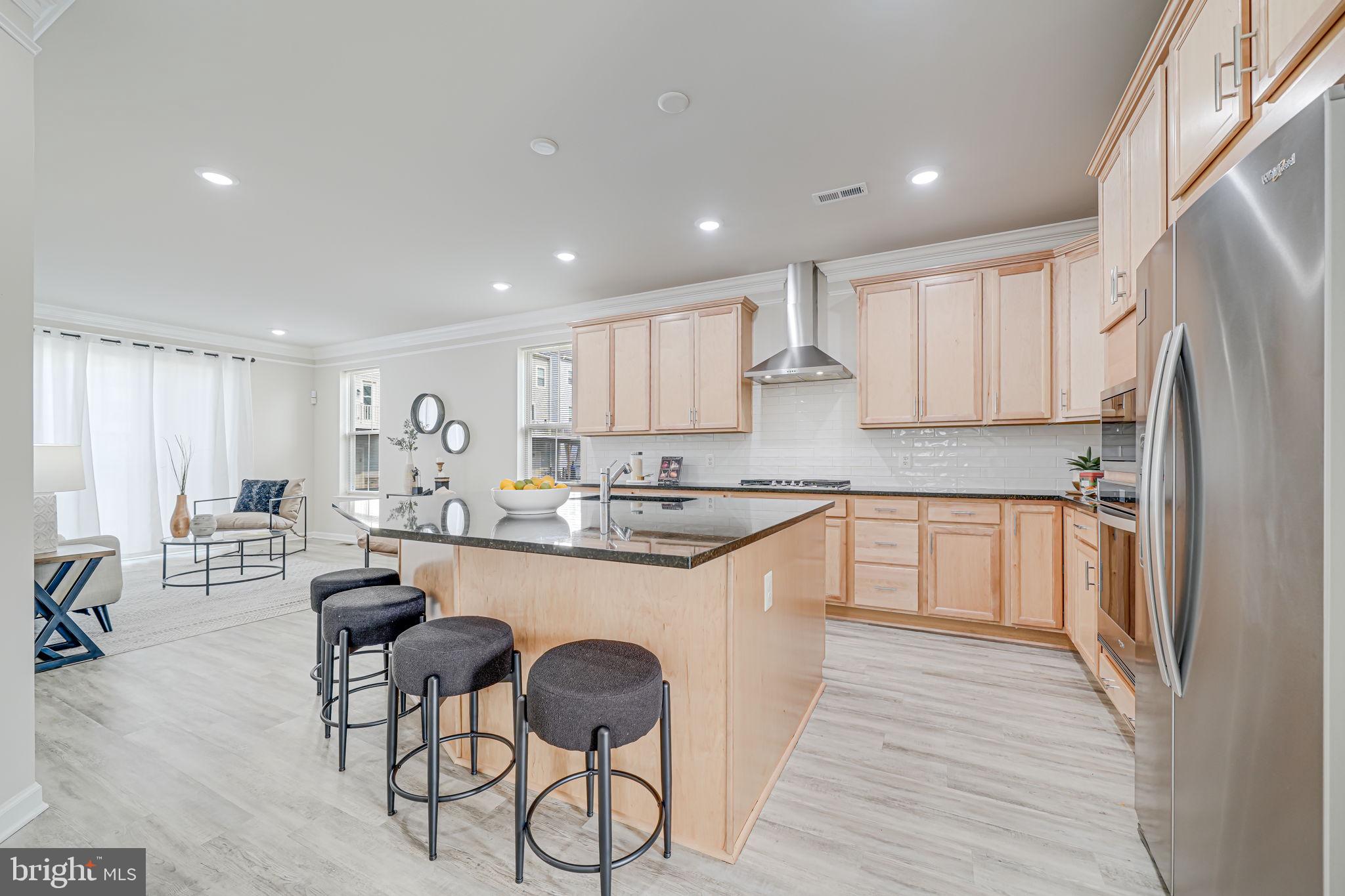 JEFFERSON SQUARE - Residential