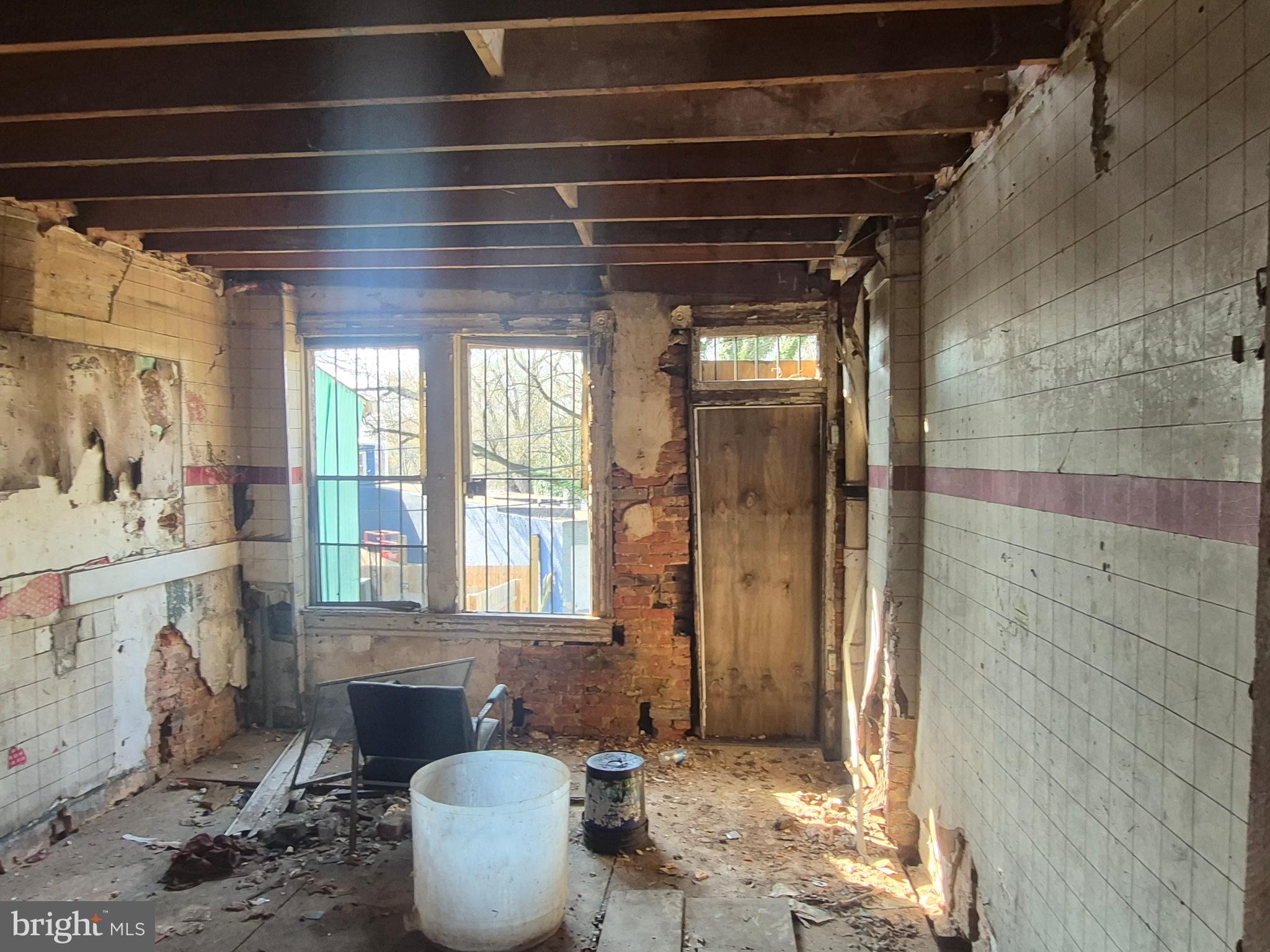 SHIPLEY HILL - Residential