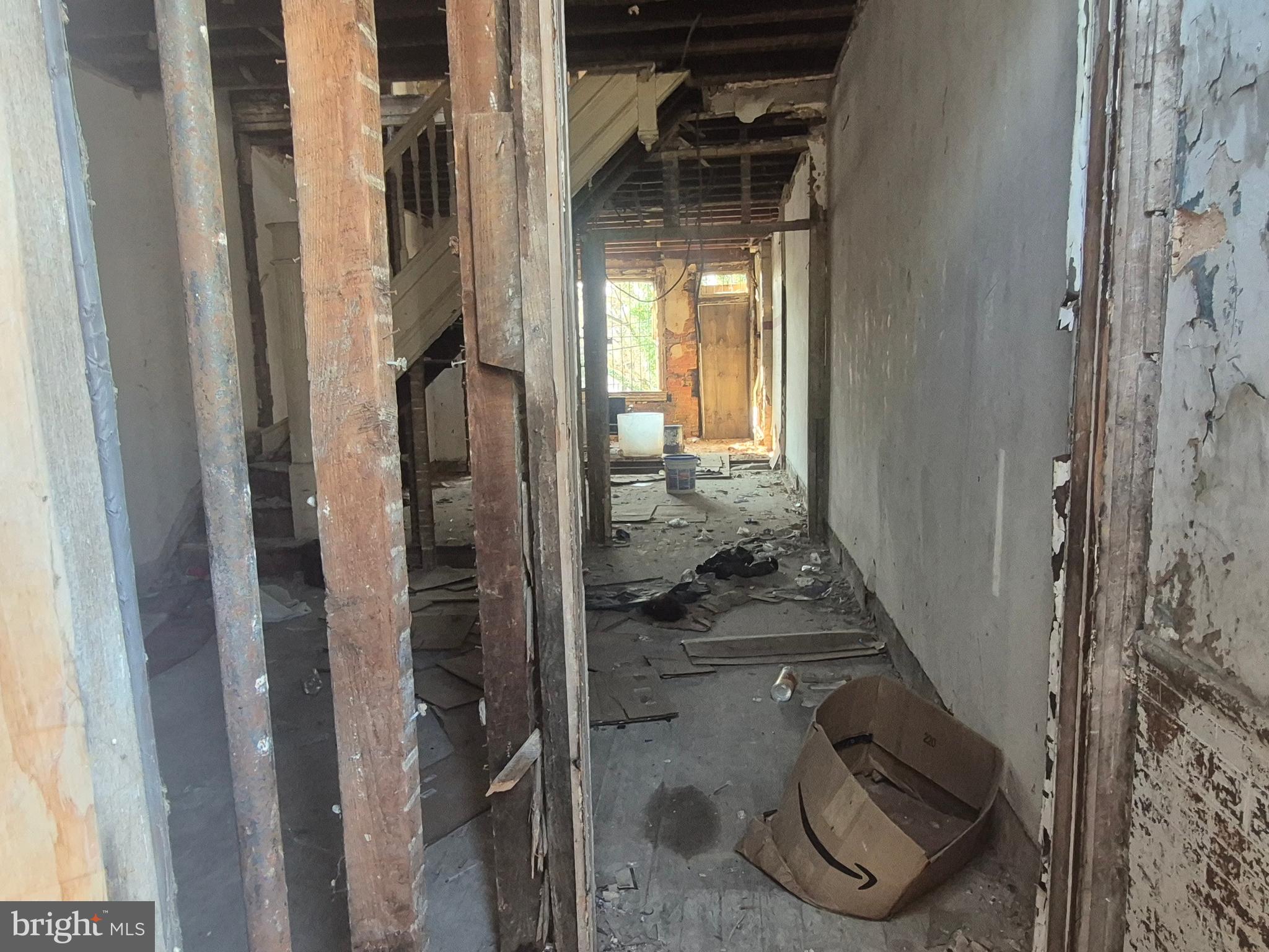 SHIPLEY HILL - Residential