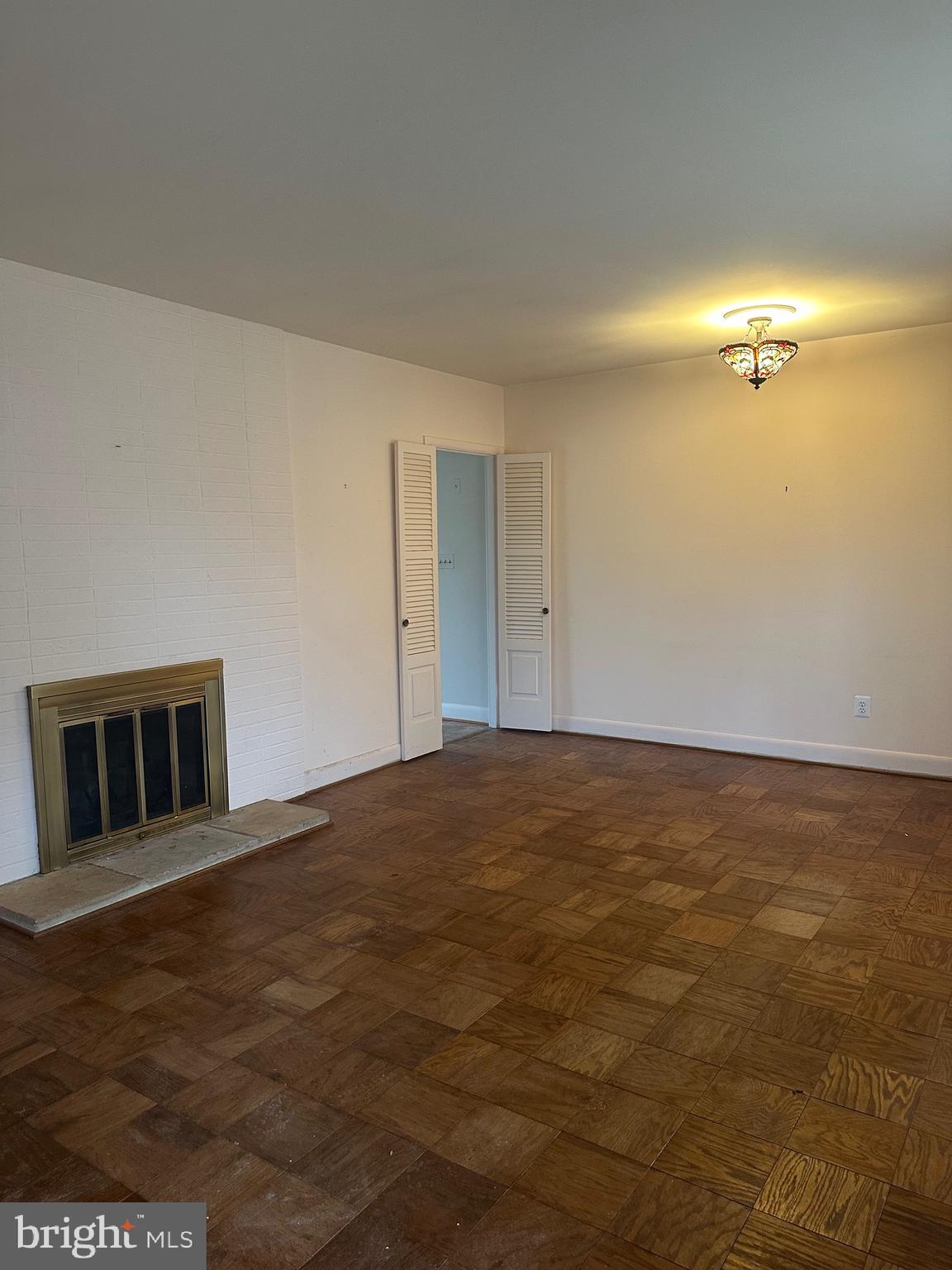 FORT WASHINGTON FOREST - Residential