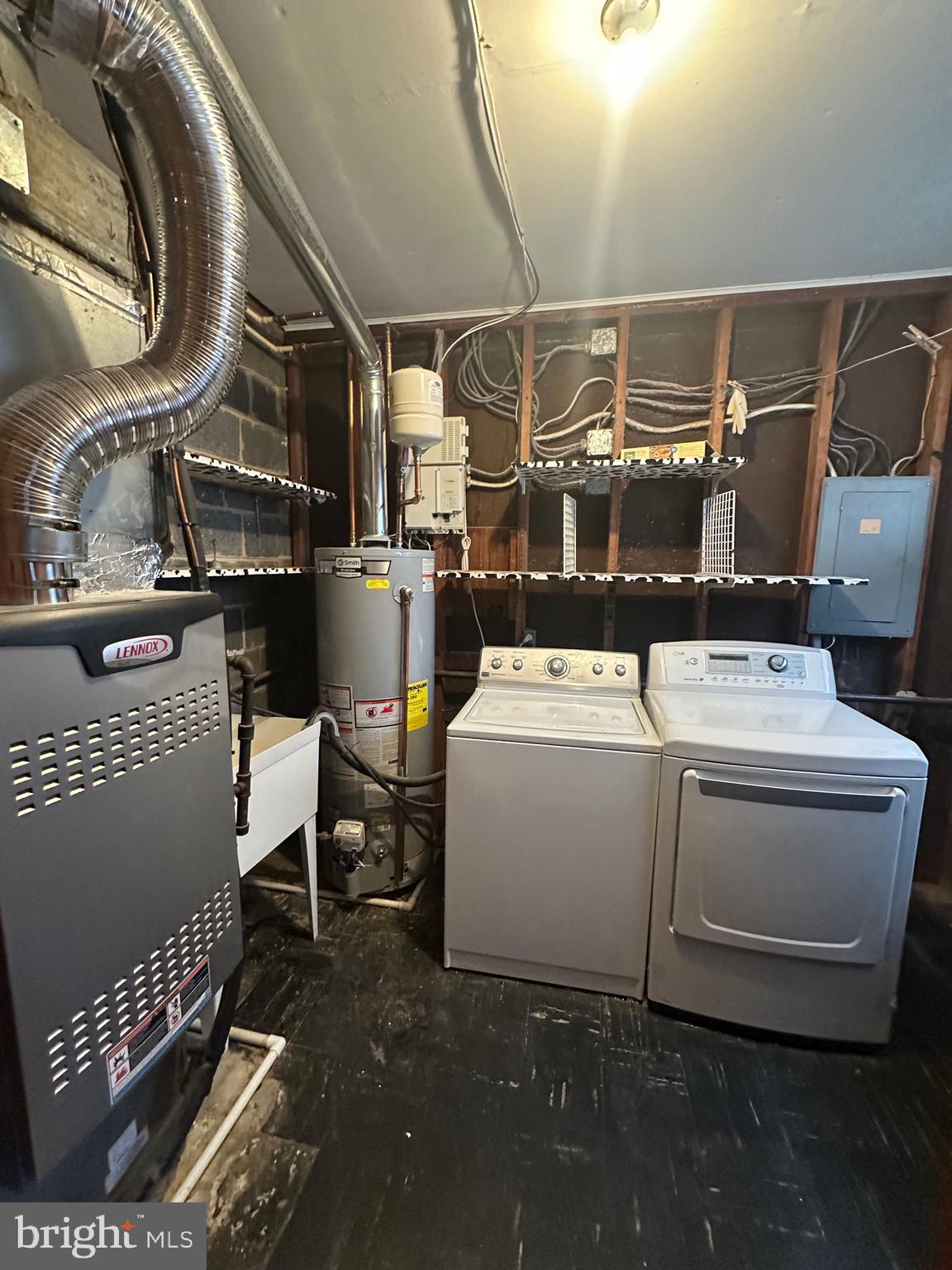 FORT WASHINGTON FOREST - Residential