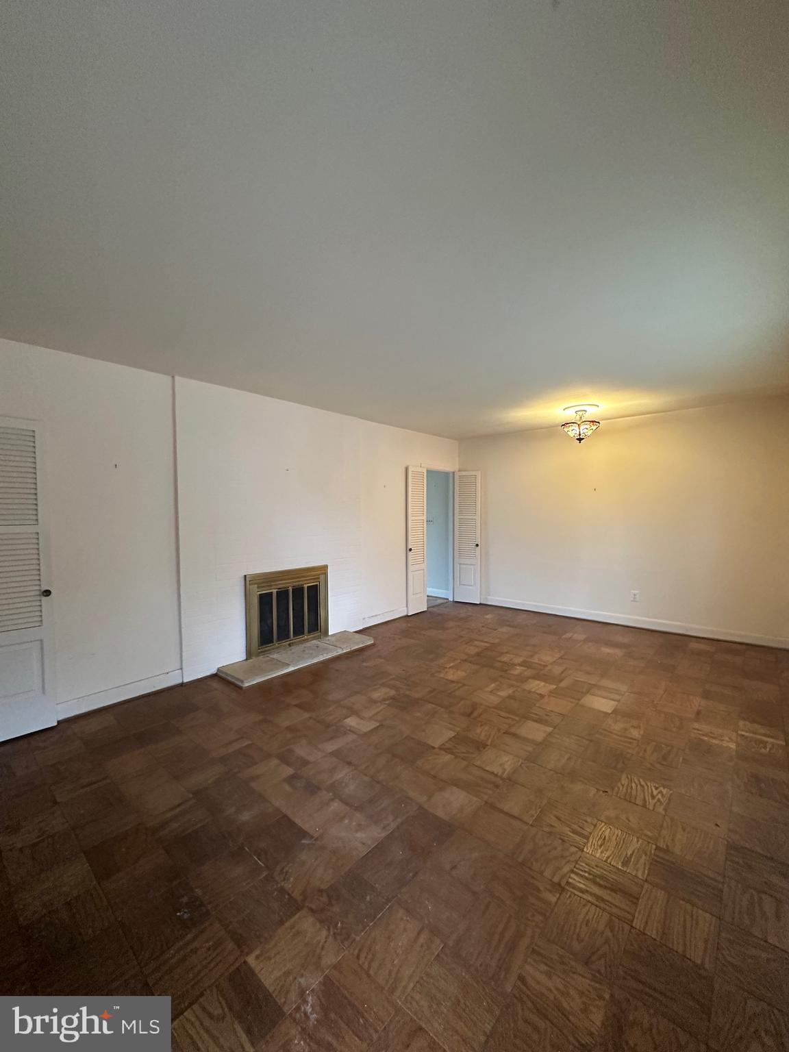 FORT WASHINGTON FOREST - Residential