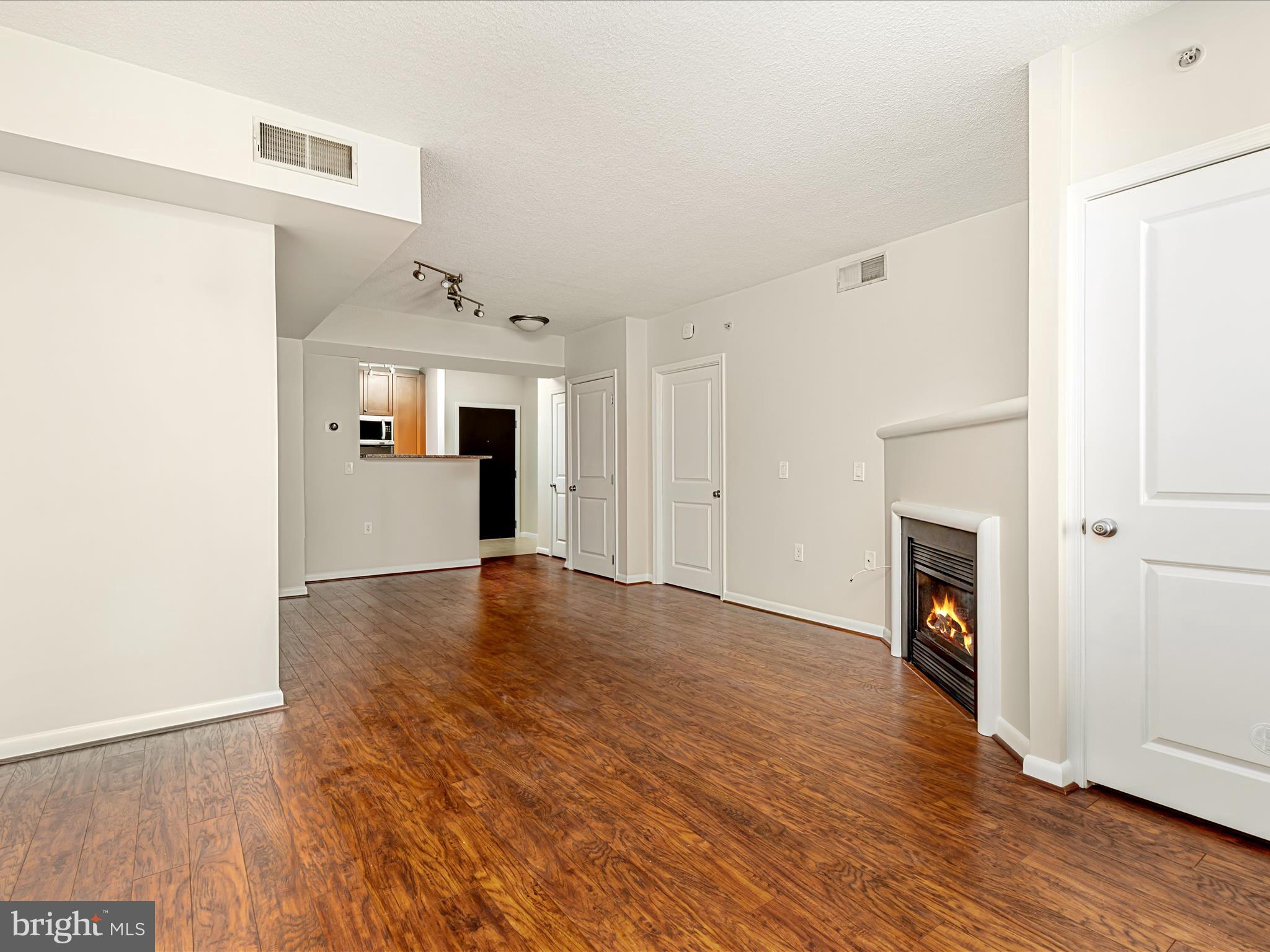 851 N GLEBE ROAD N 601